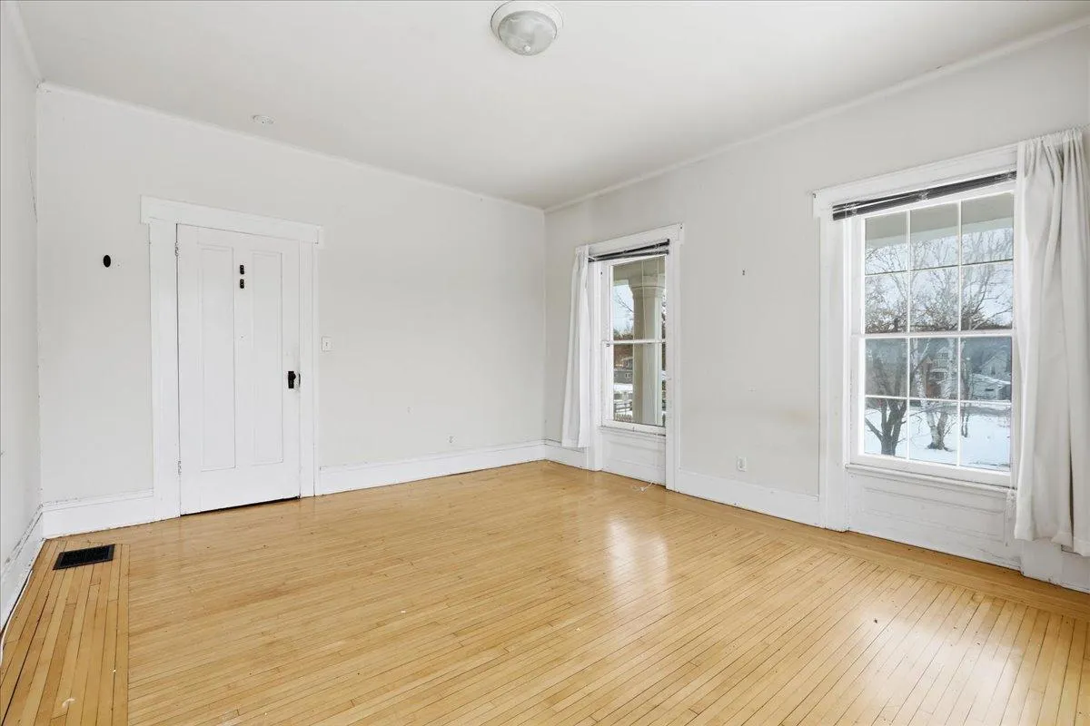 Photo 23 of 617-619 3rd Street