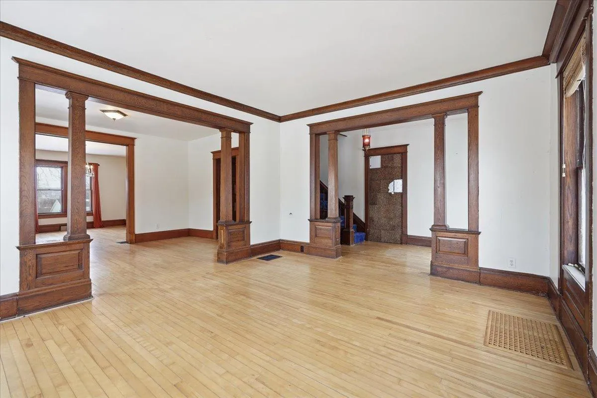Photo 11 of 617-619 3rd Street