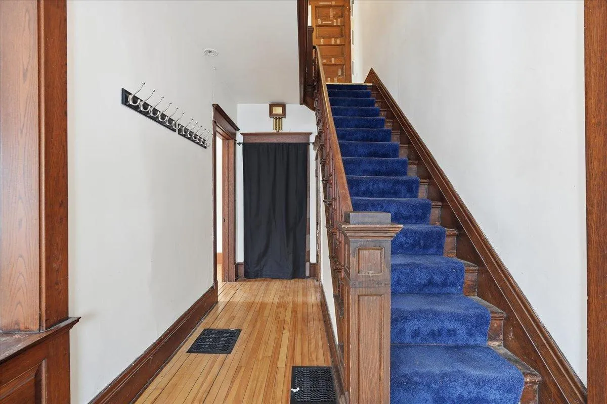 Photo 5 of 617-619 3rd Street