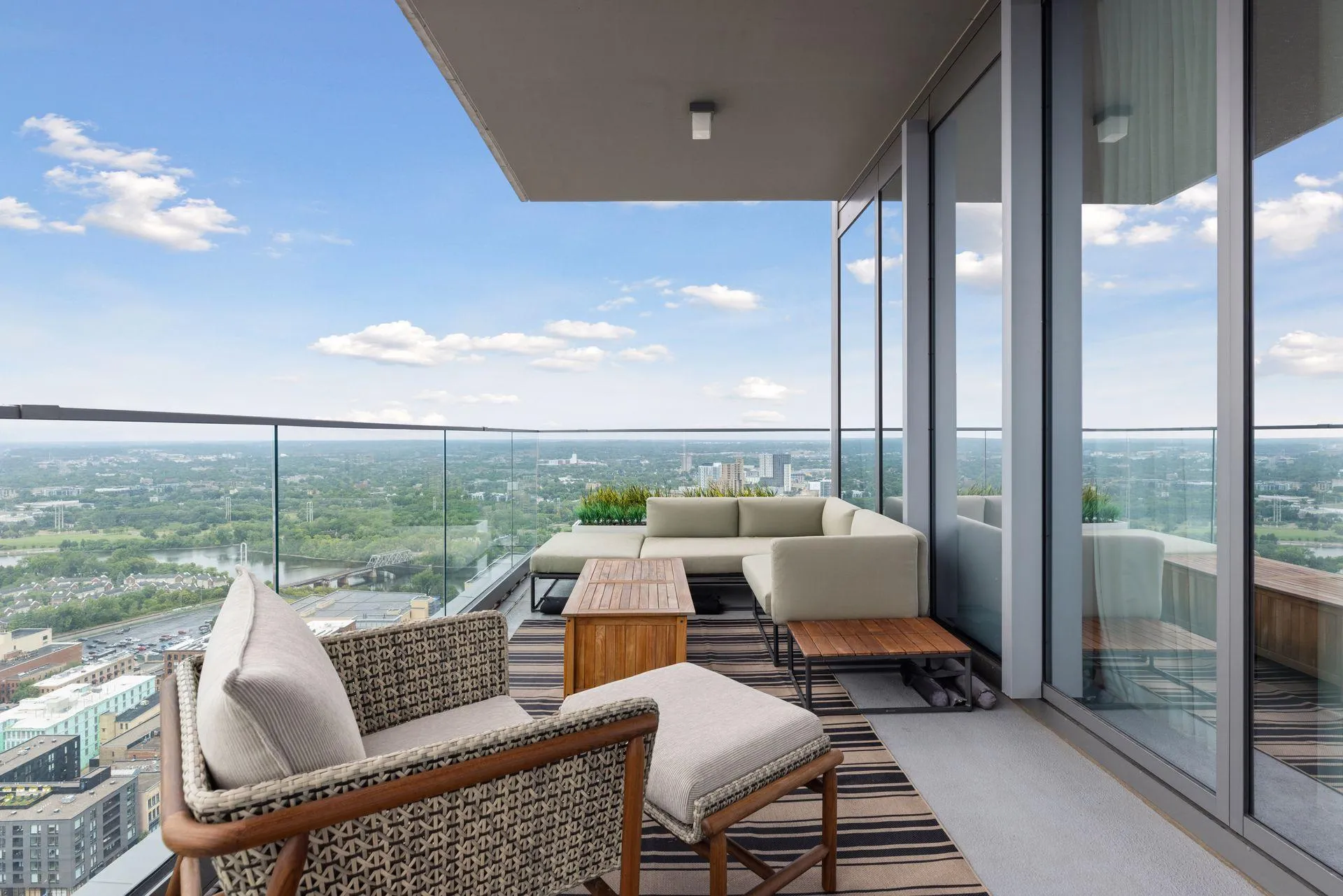 Photo 7 of 255 Hennepin Avenue Unit 3103
