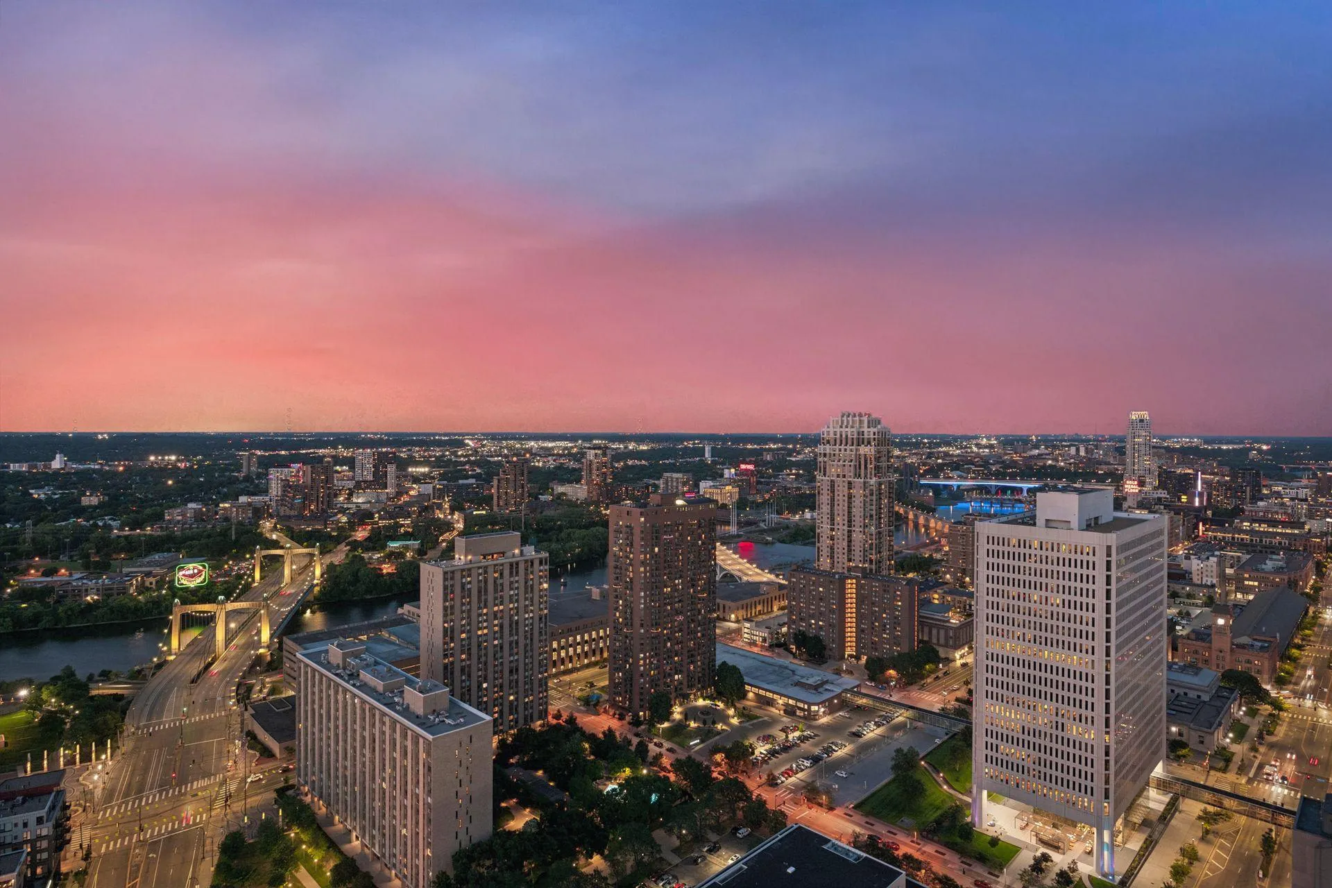 Photo 10 of 255 Hennepin Avenue Unit 3103