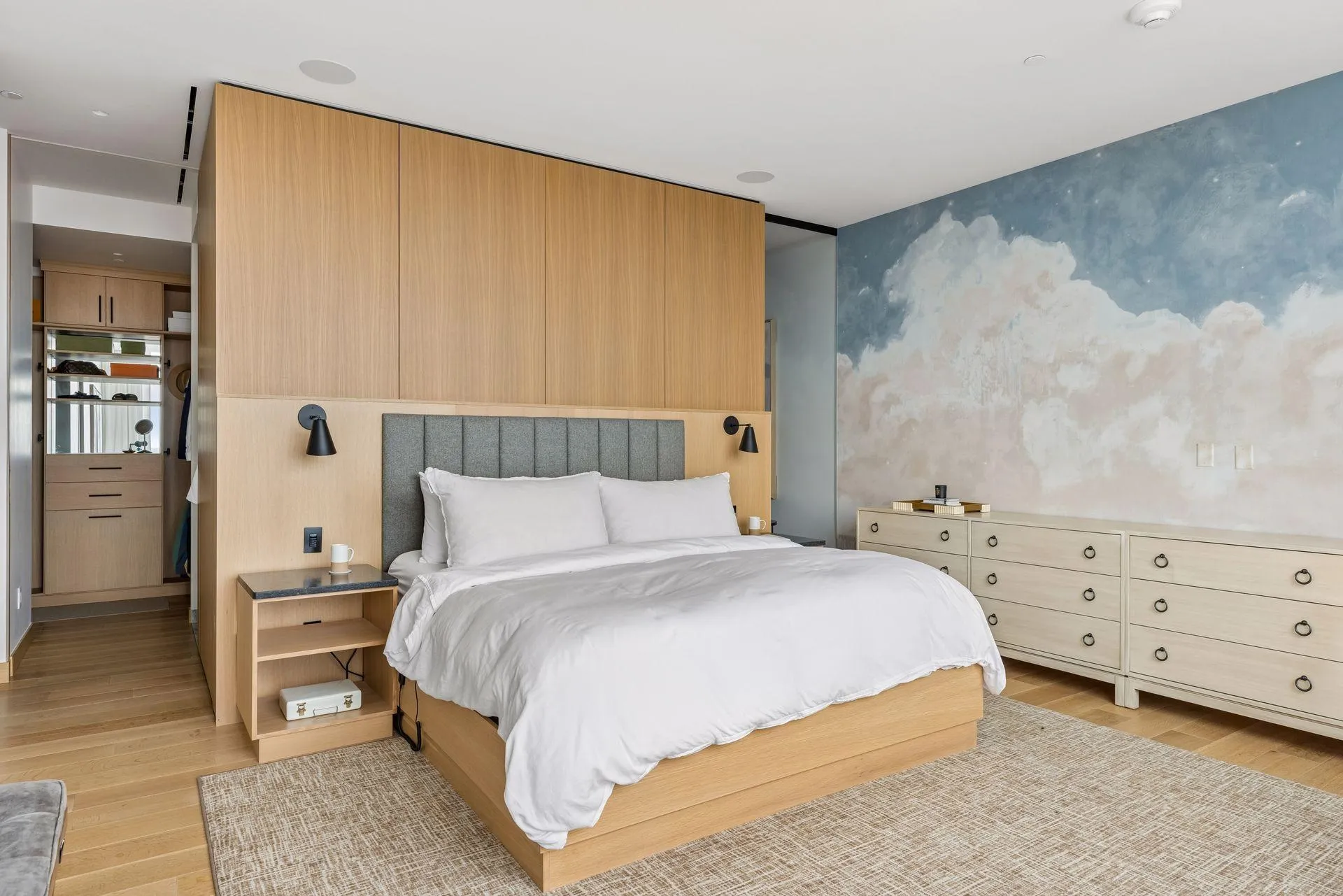 Photo 38 of 255 Hennepin Avenue Unit 3103