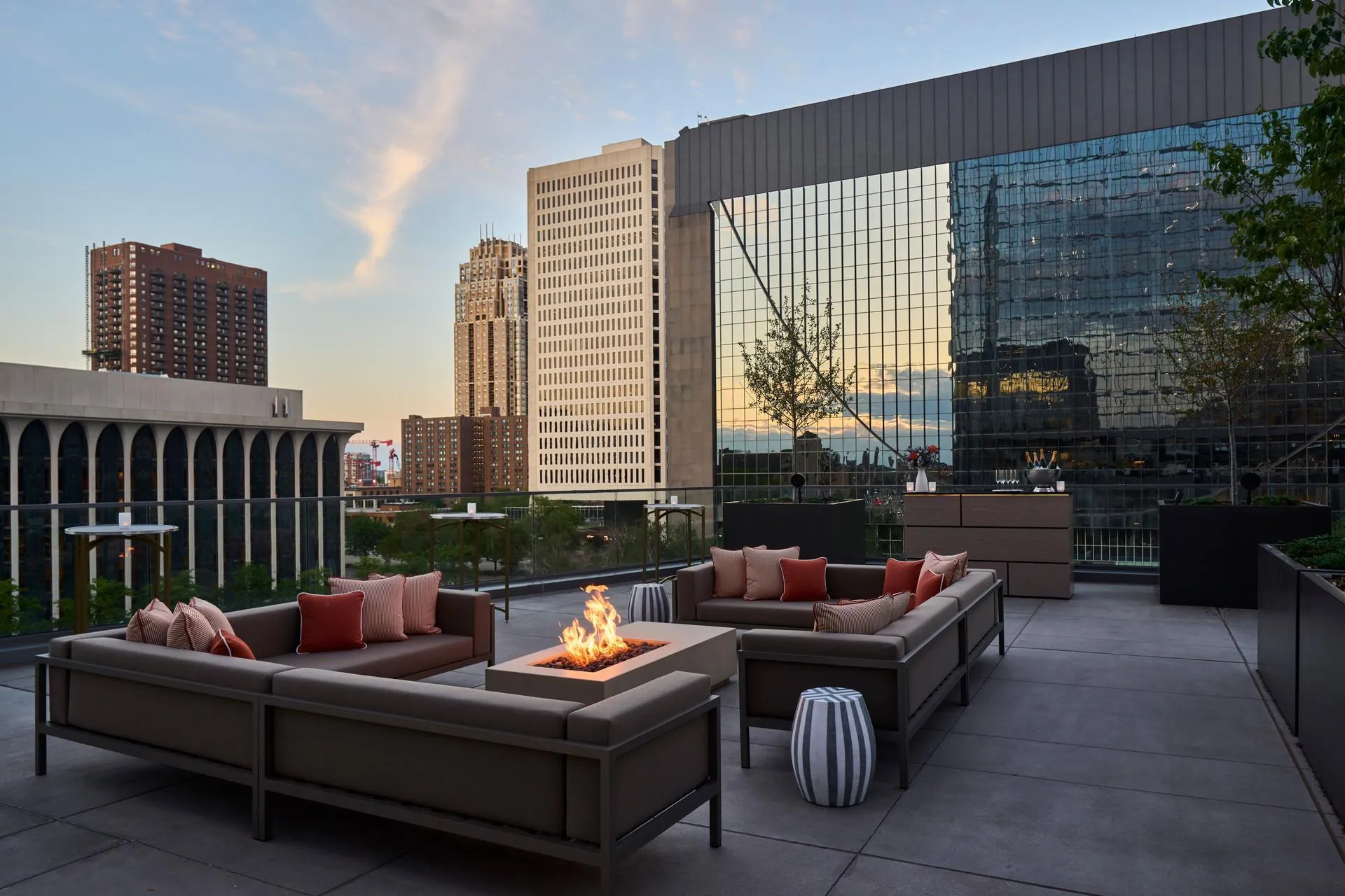 Photo 85 of 255 Hennepin Avenue Unit 3103