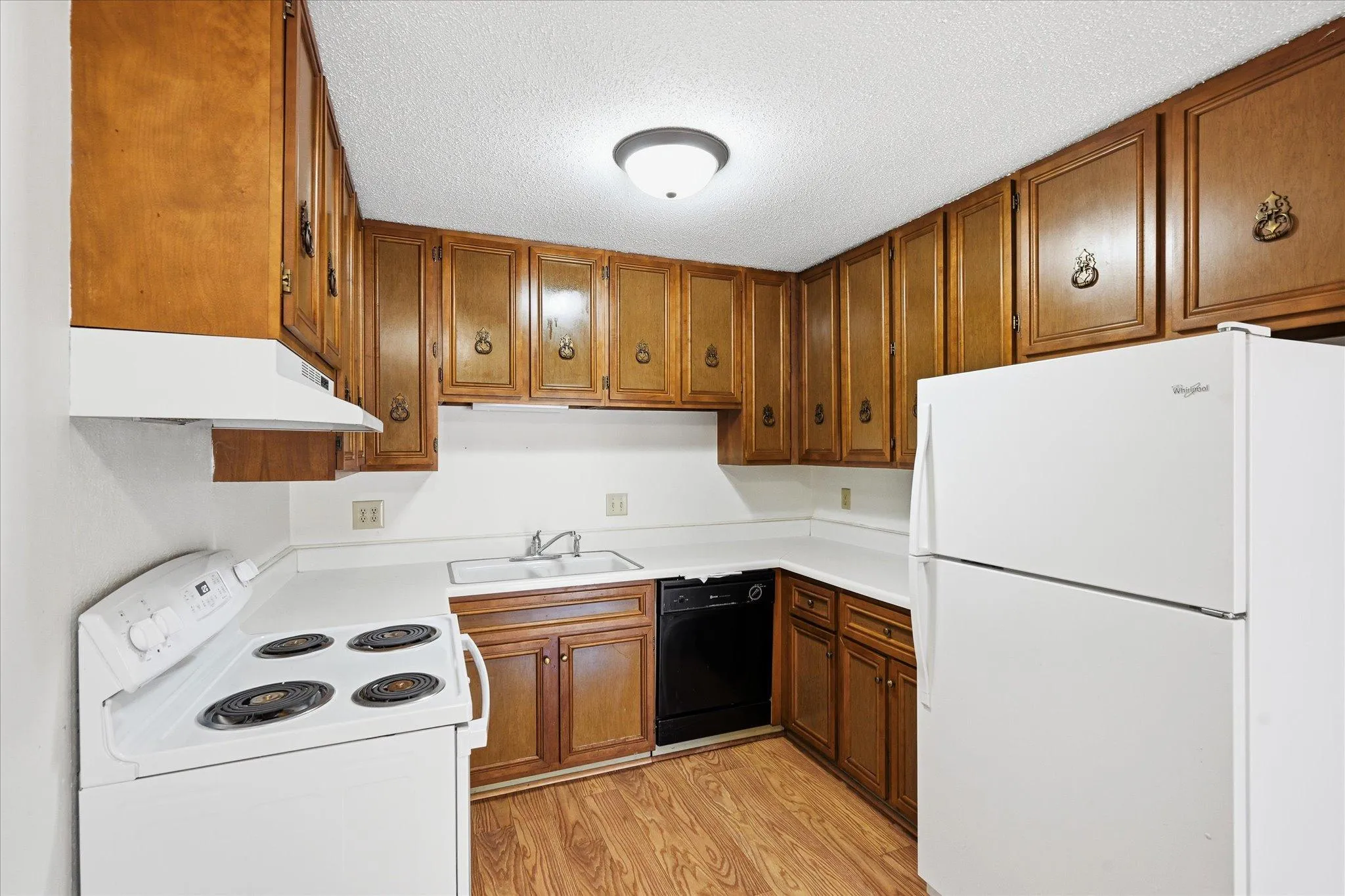 Photo 13 of 6081 Paris N Avenue Unit B2