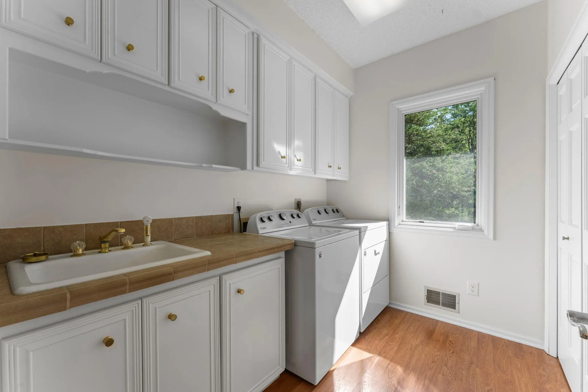 Photo 16 of 4771 Juniper Ridge Nw Circle