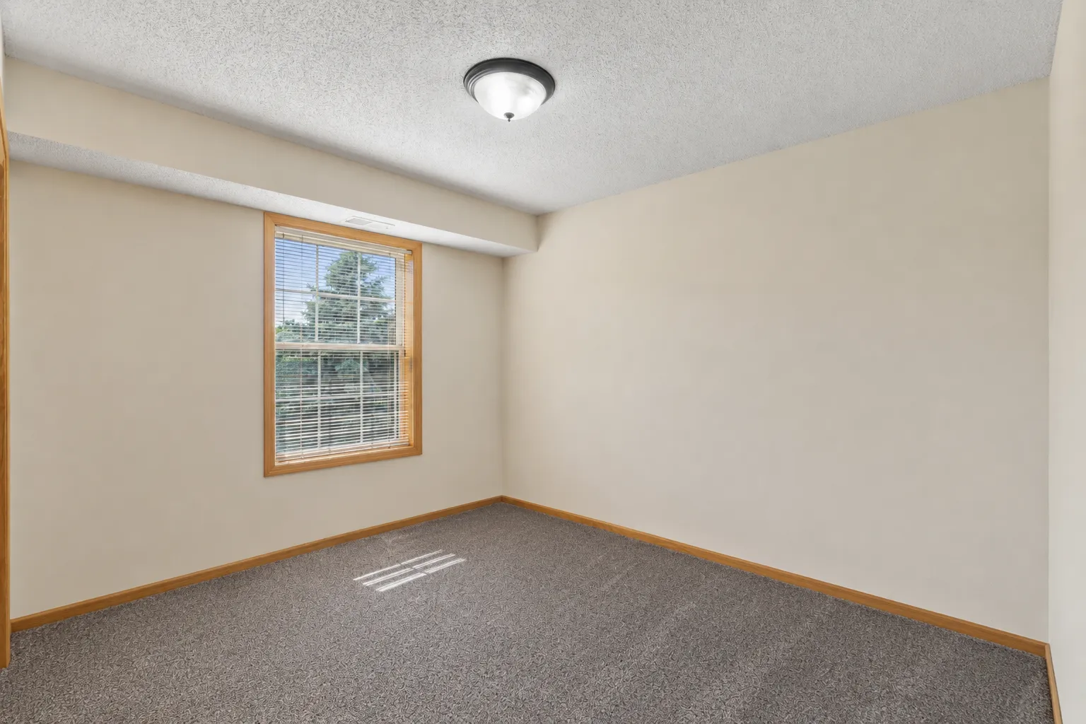 Photo 14 of 15631 Linnet Nw Street Unit 3-202