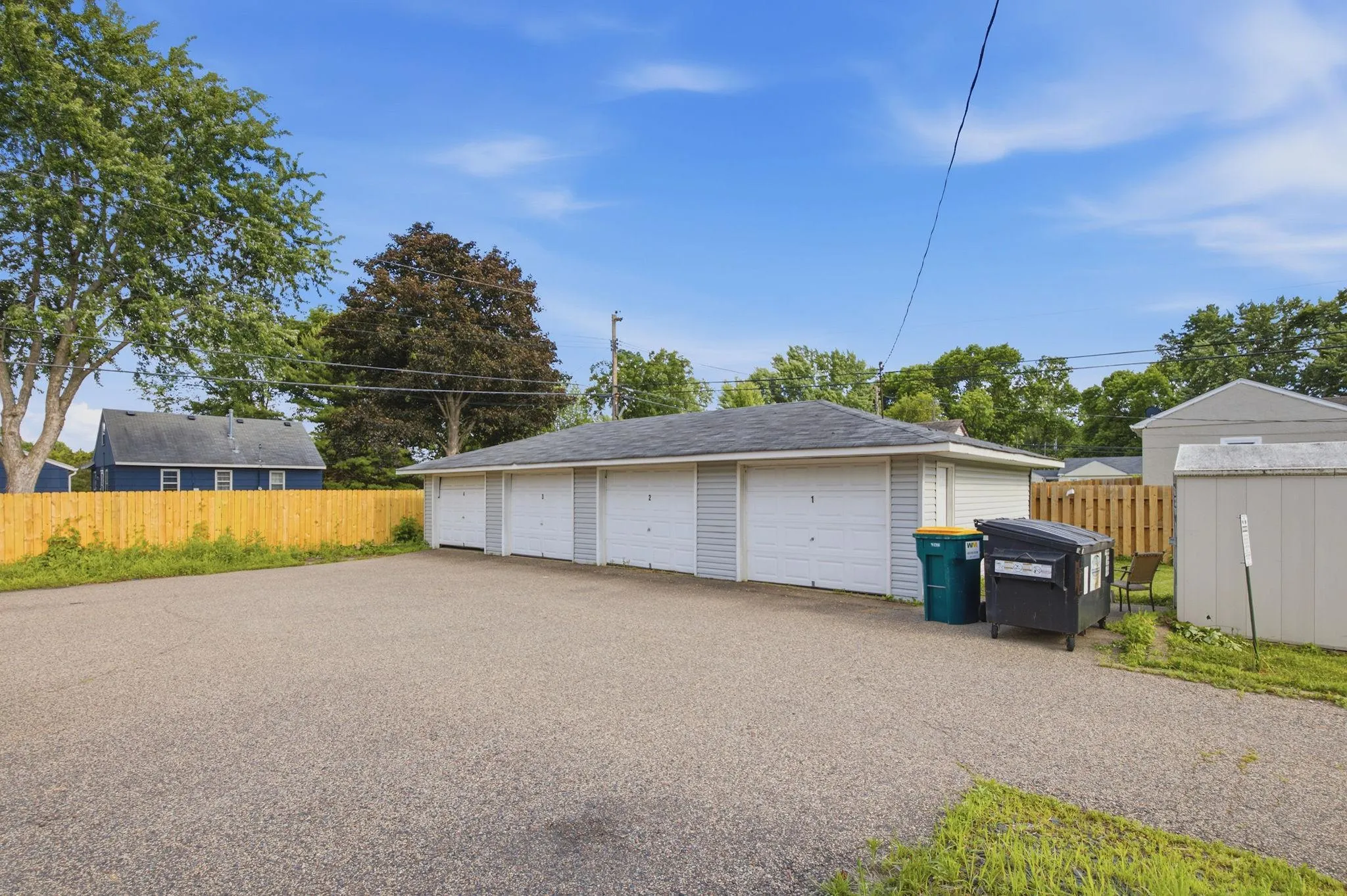 Photo 9 of 5116 Edgewood N Avenue