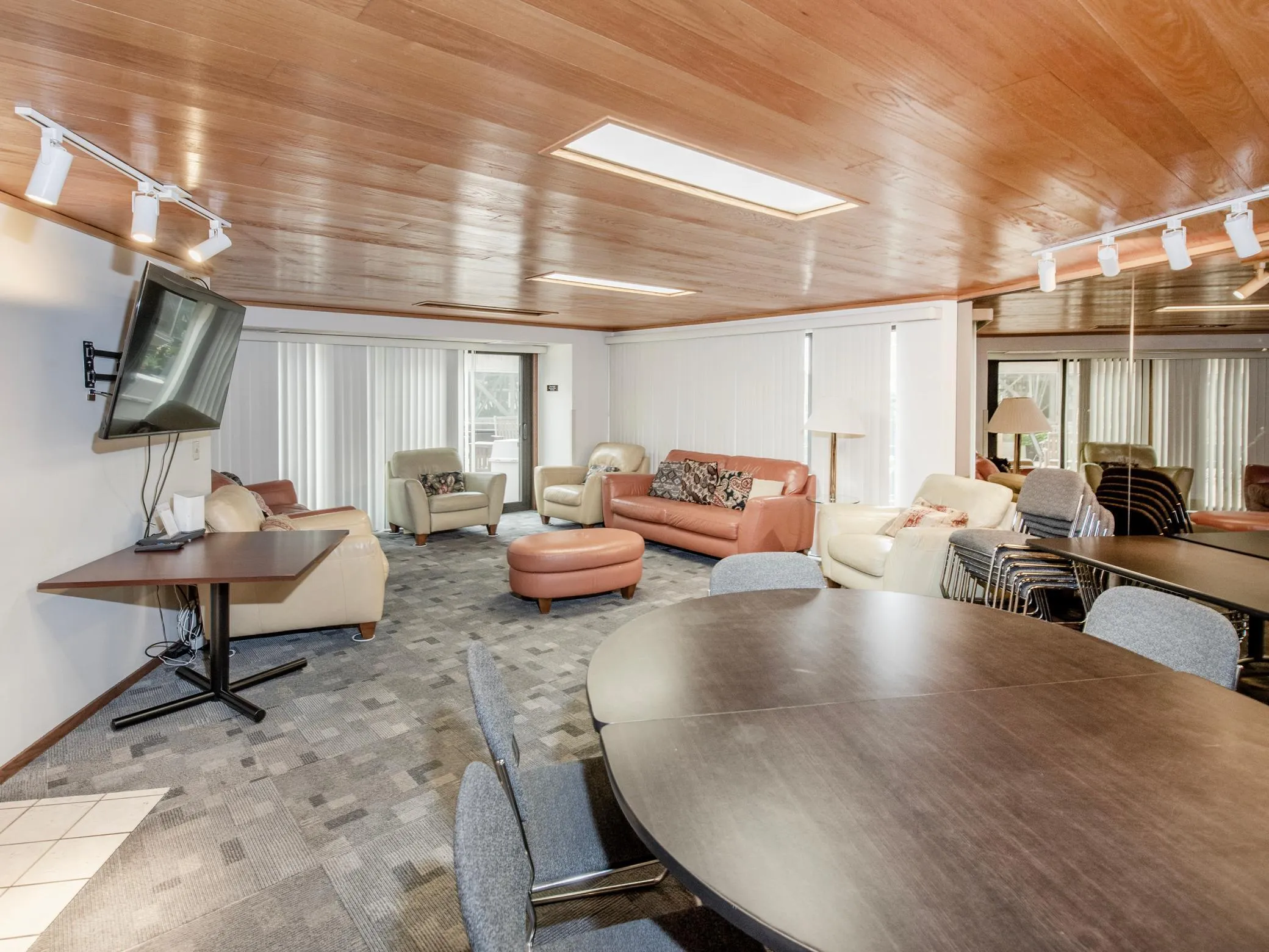 Photo 30 of 26 10th W Street Unit 709