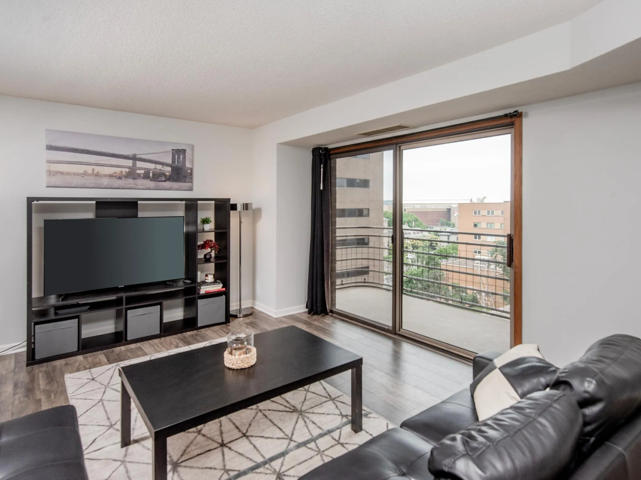 Photo 7 of 26 10th W Street Unit 709