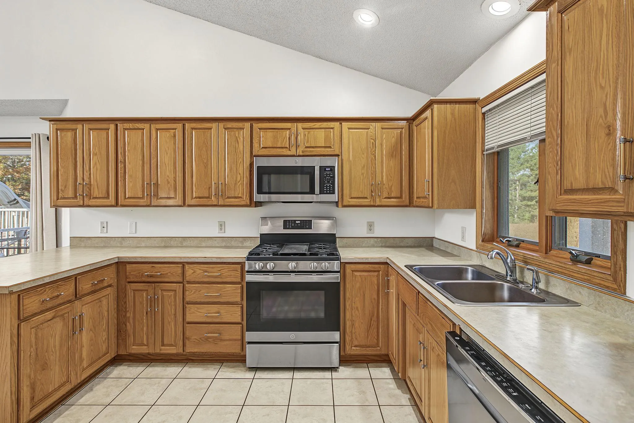 Photo 7 of 10095 367th Street