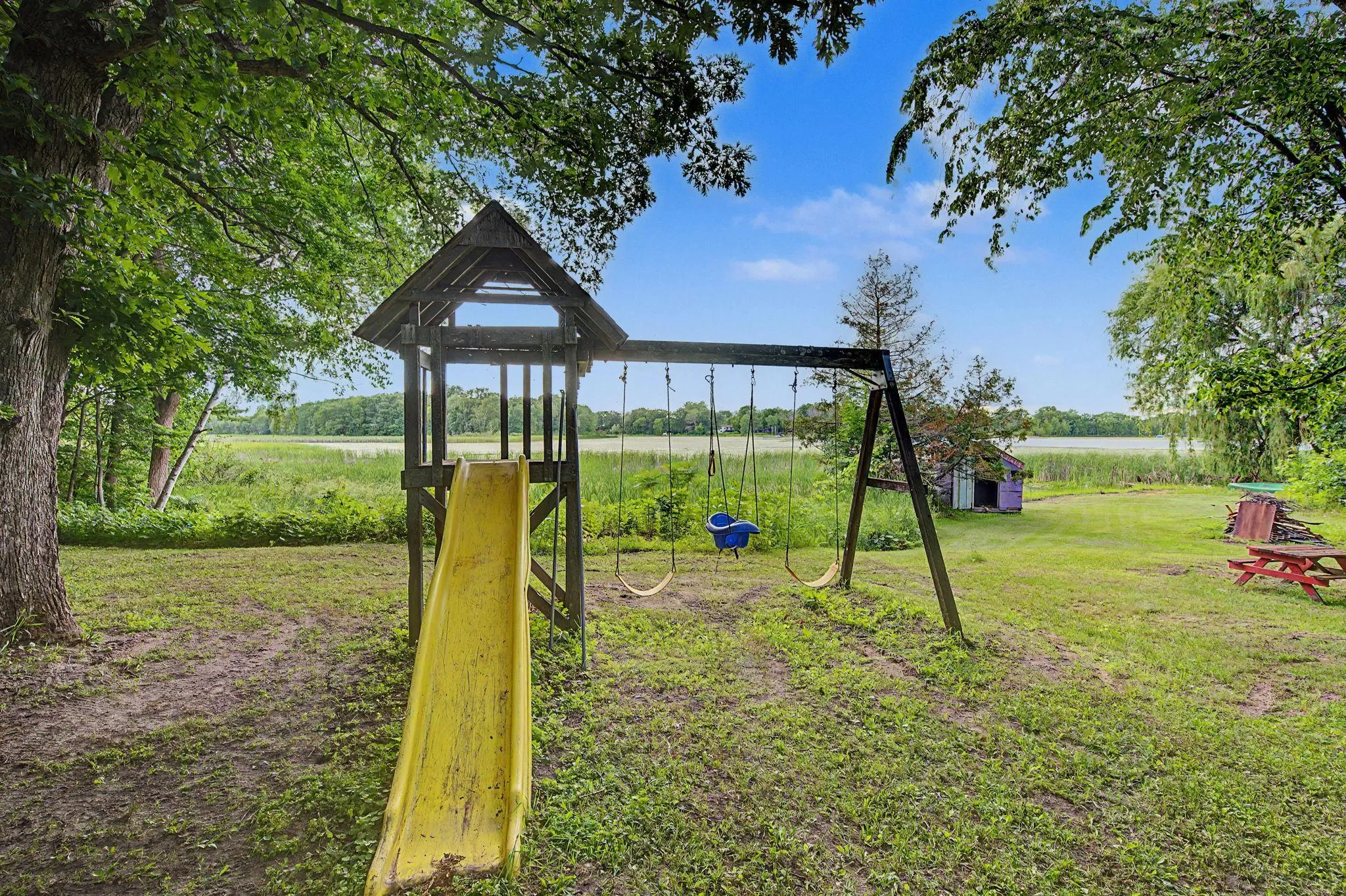 Photo 19 of 17356 Hiawatha Beach Ne Drive
