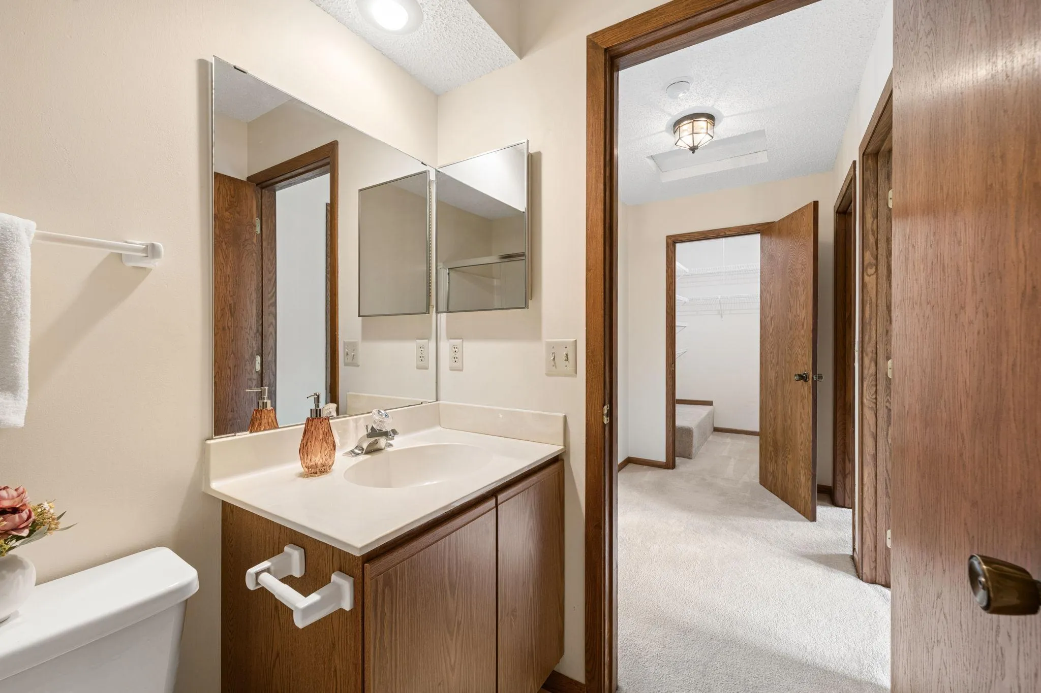 Photo 15 of 336 W 5th Street