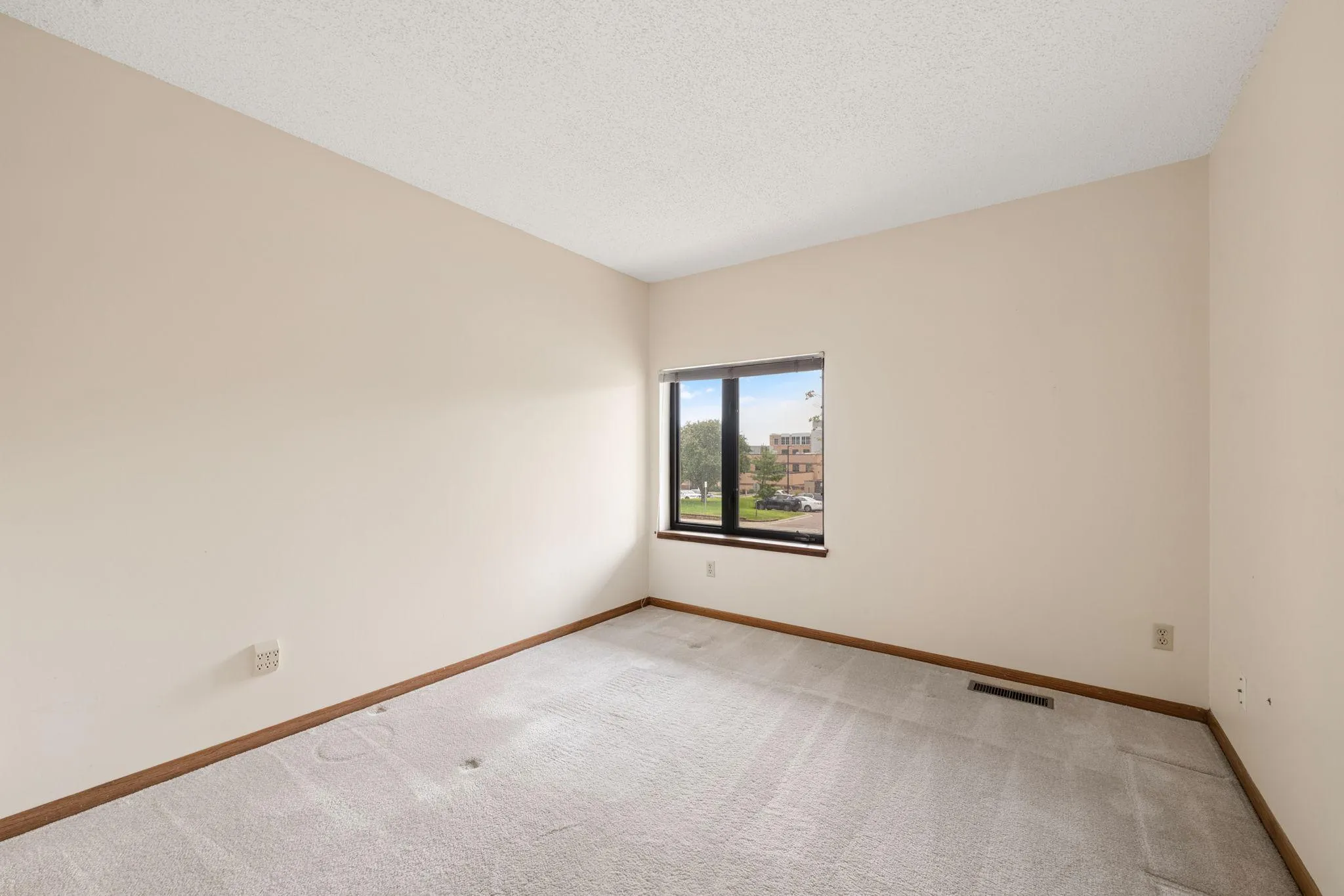 Photo 11 of 336 W 5th Street