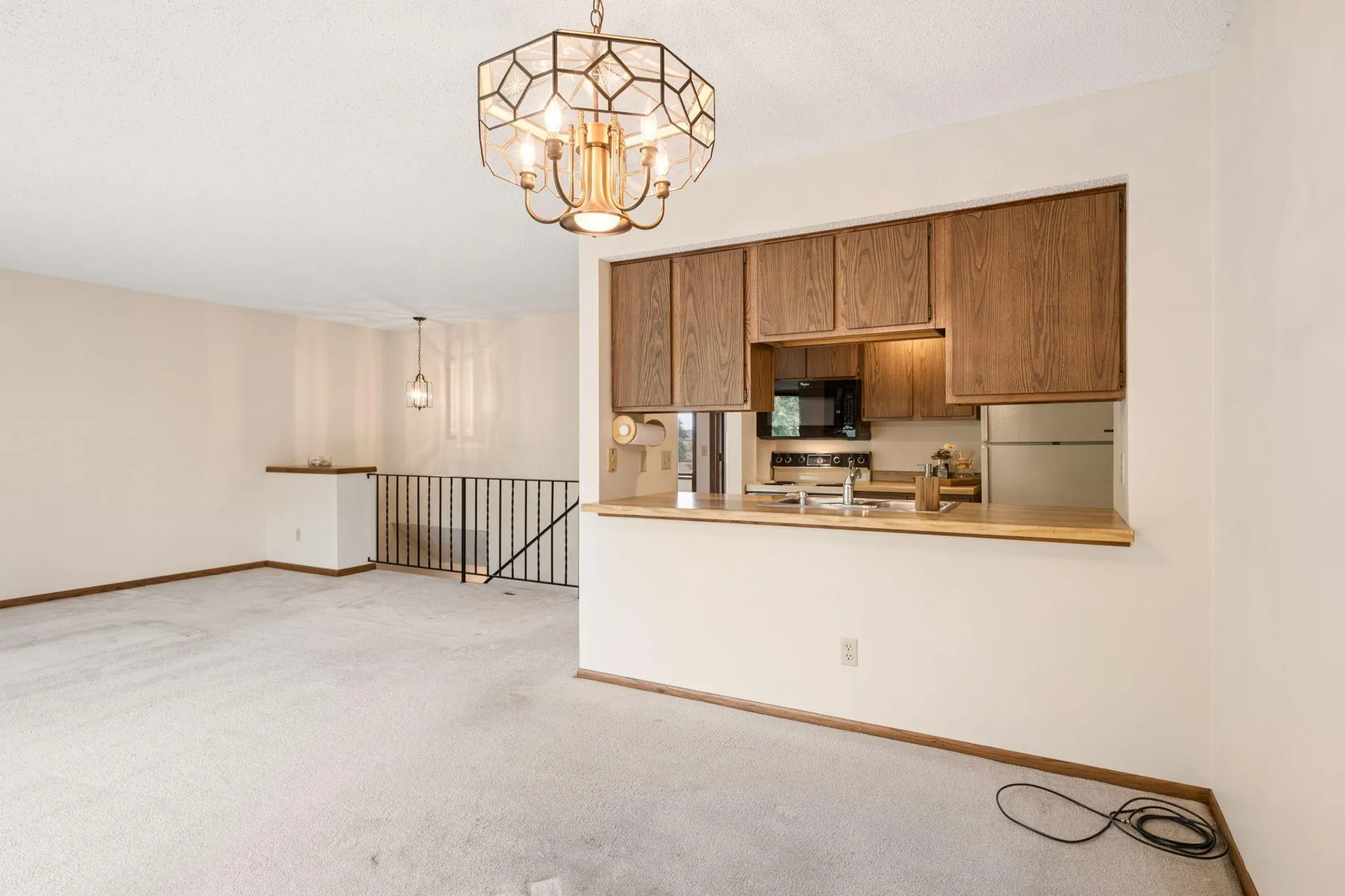 Photo 7 of 336 W 5th Street