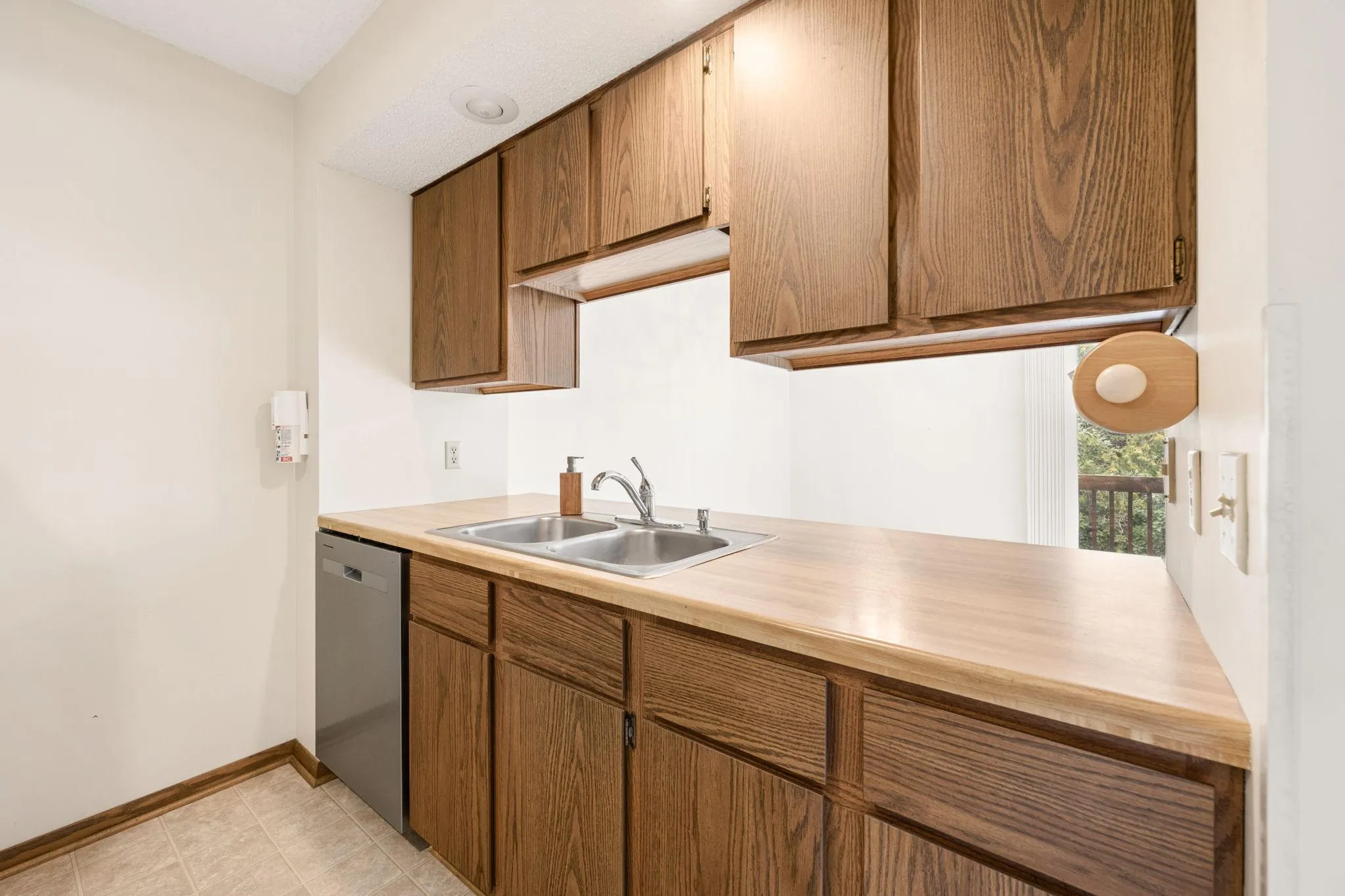 Photo 9 of 336 W 5th Street