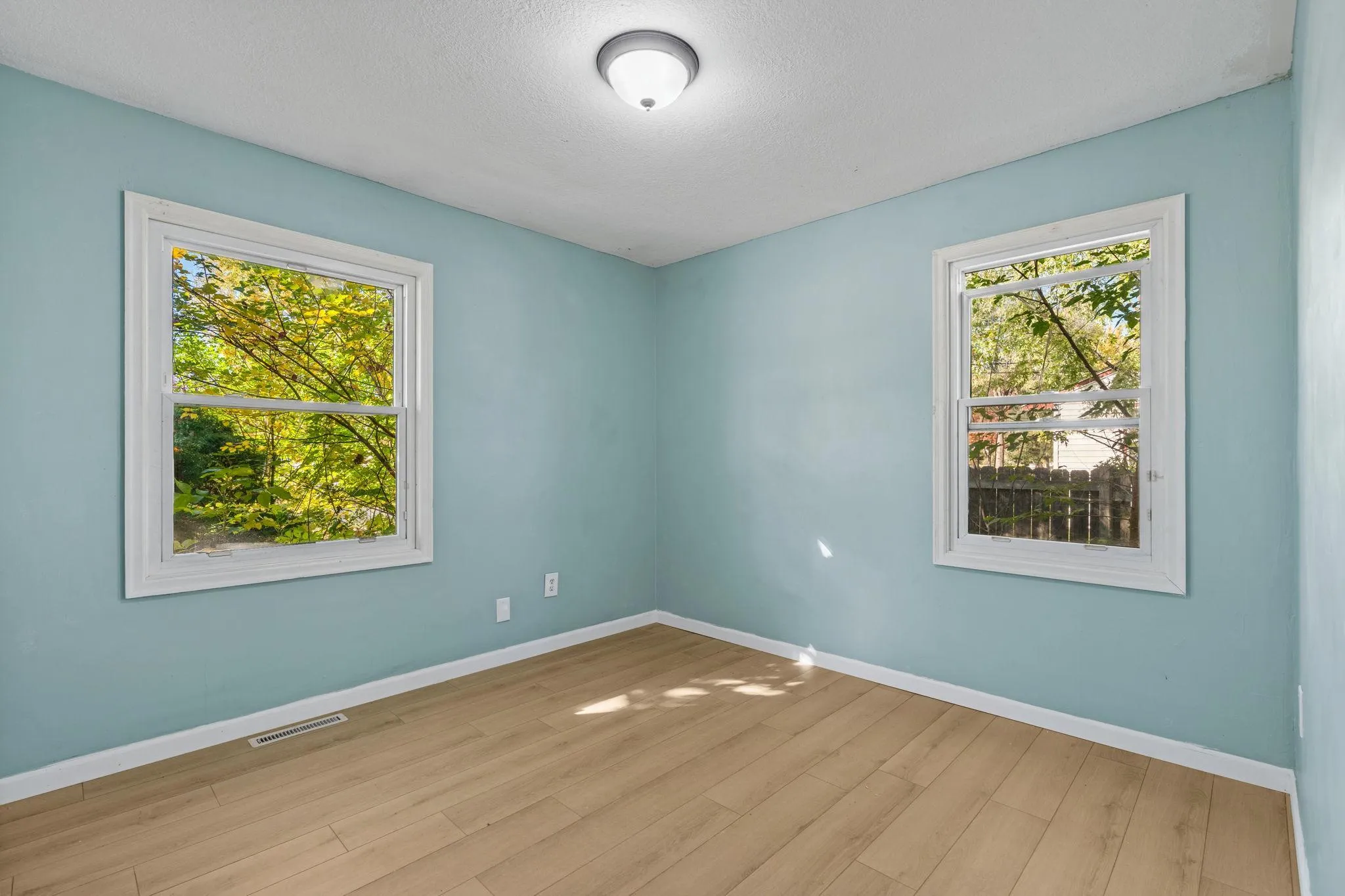Photo 11 of 8207 3rd S Avenue