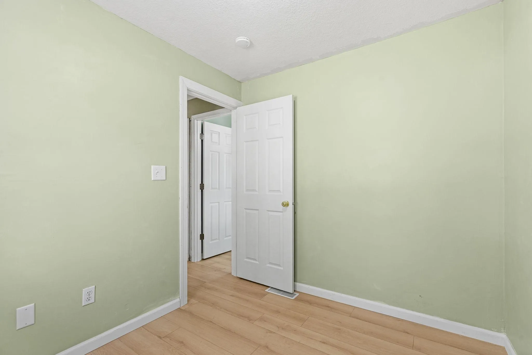 Photo 14 of 8207 3rd S Avenue
