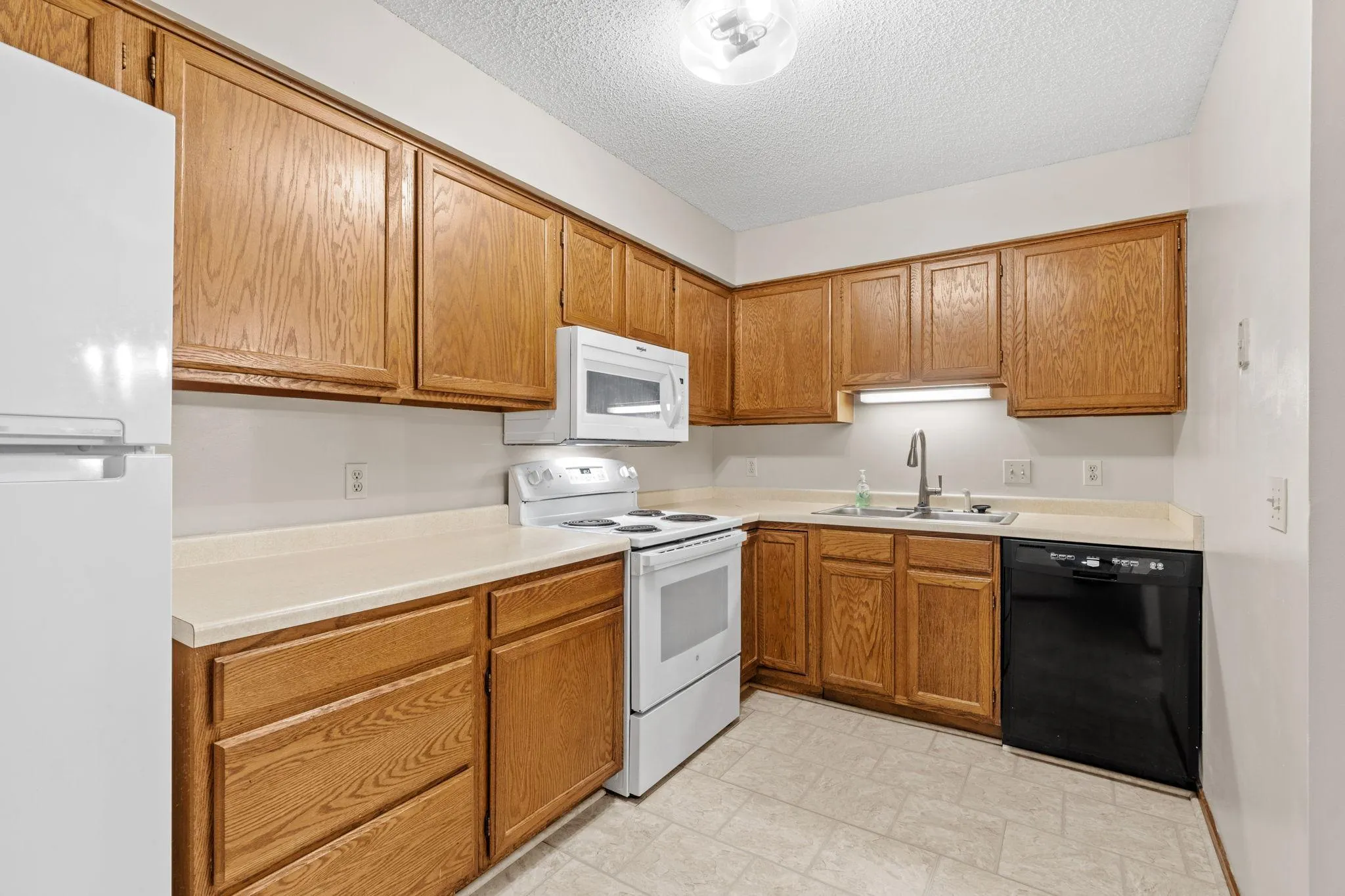 Photo 8 of 4165 Hilltop Point Unit 105