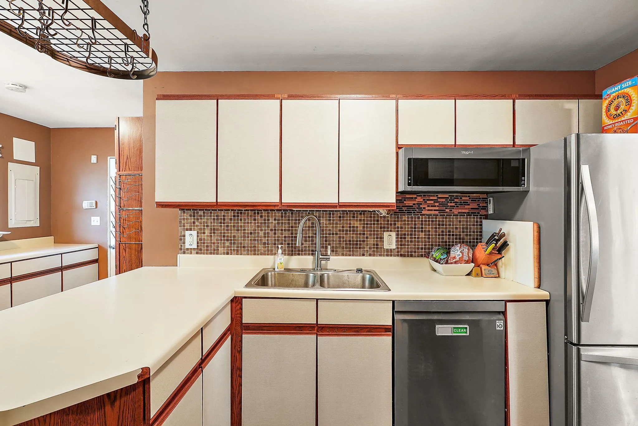 Photo 11 of 8043 5th Ne Street
