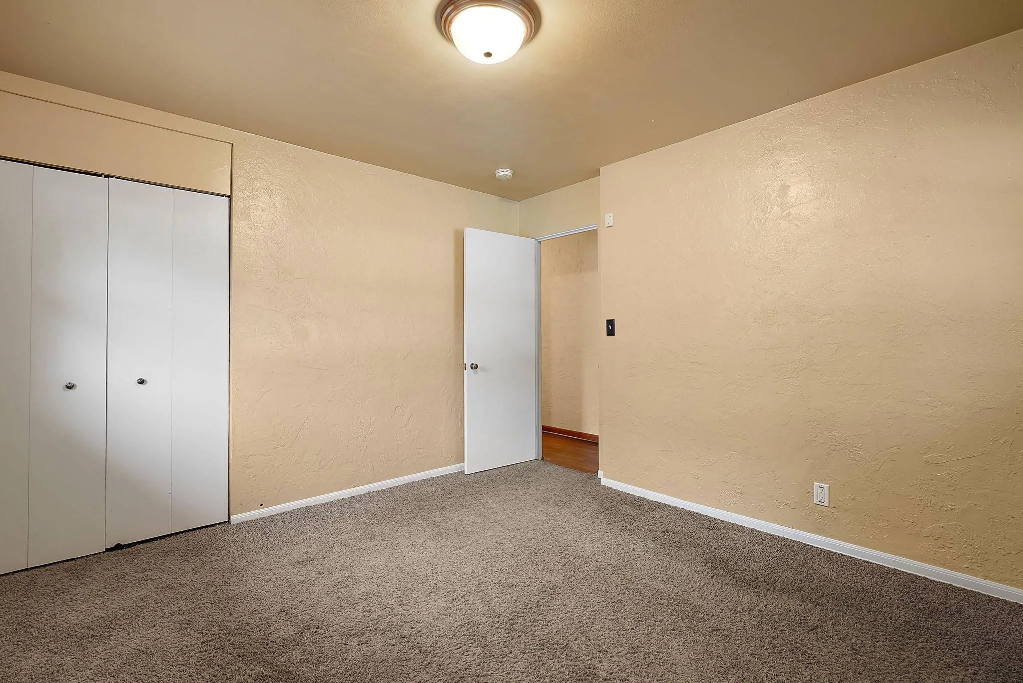Photo 27 of 8043 5th Ne Street
