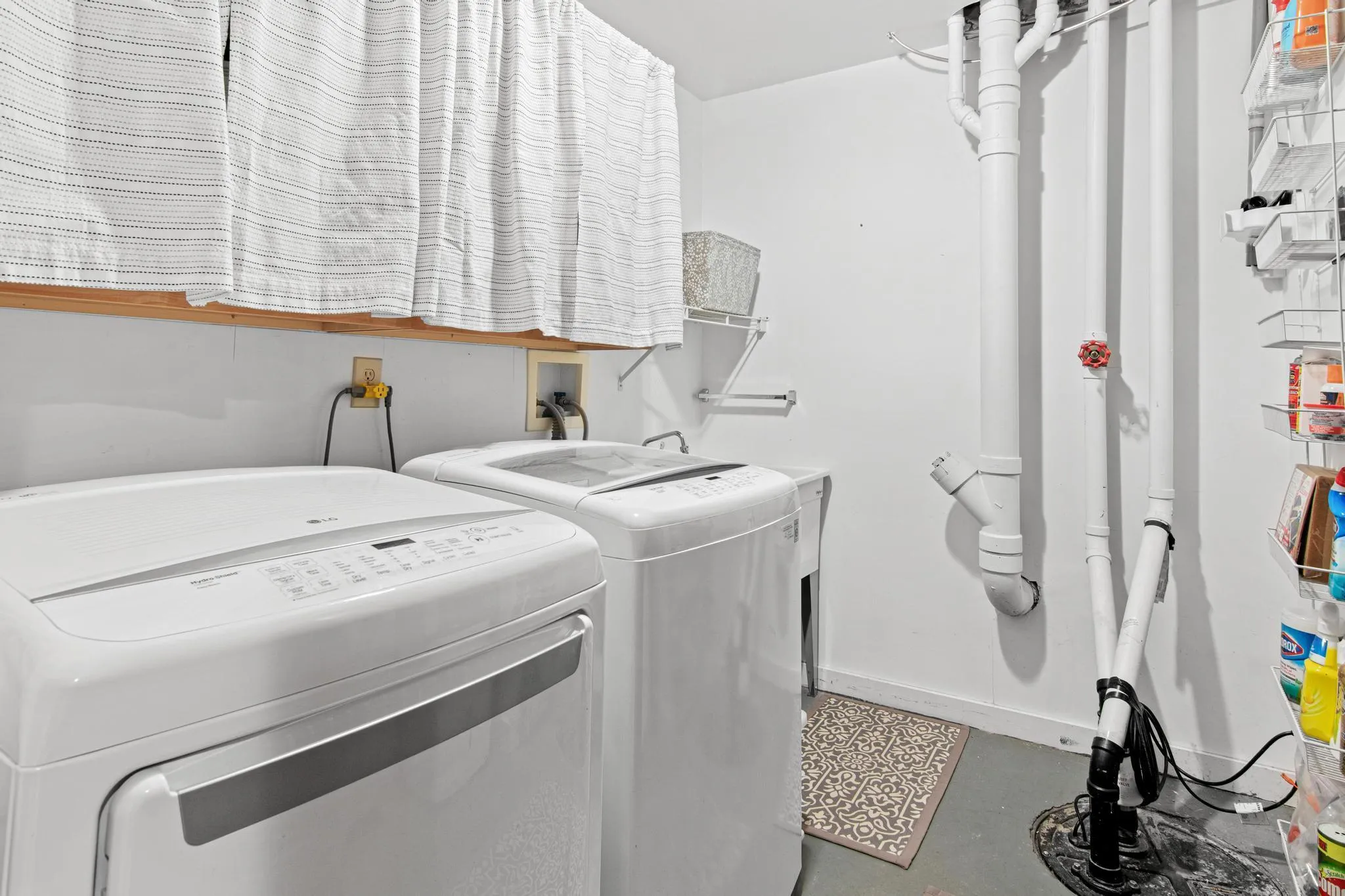 Photo 39 of 4930 Morehead Avenue