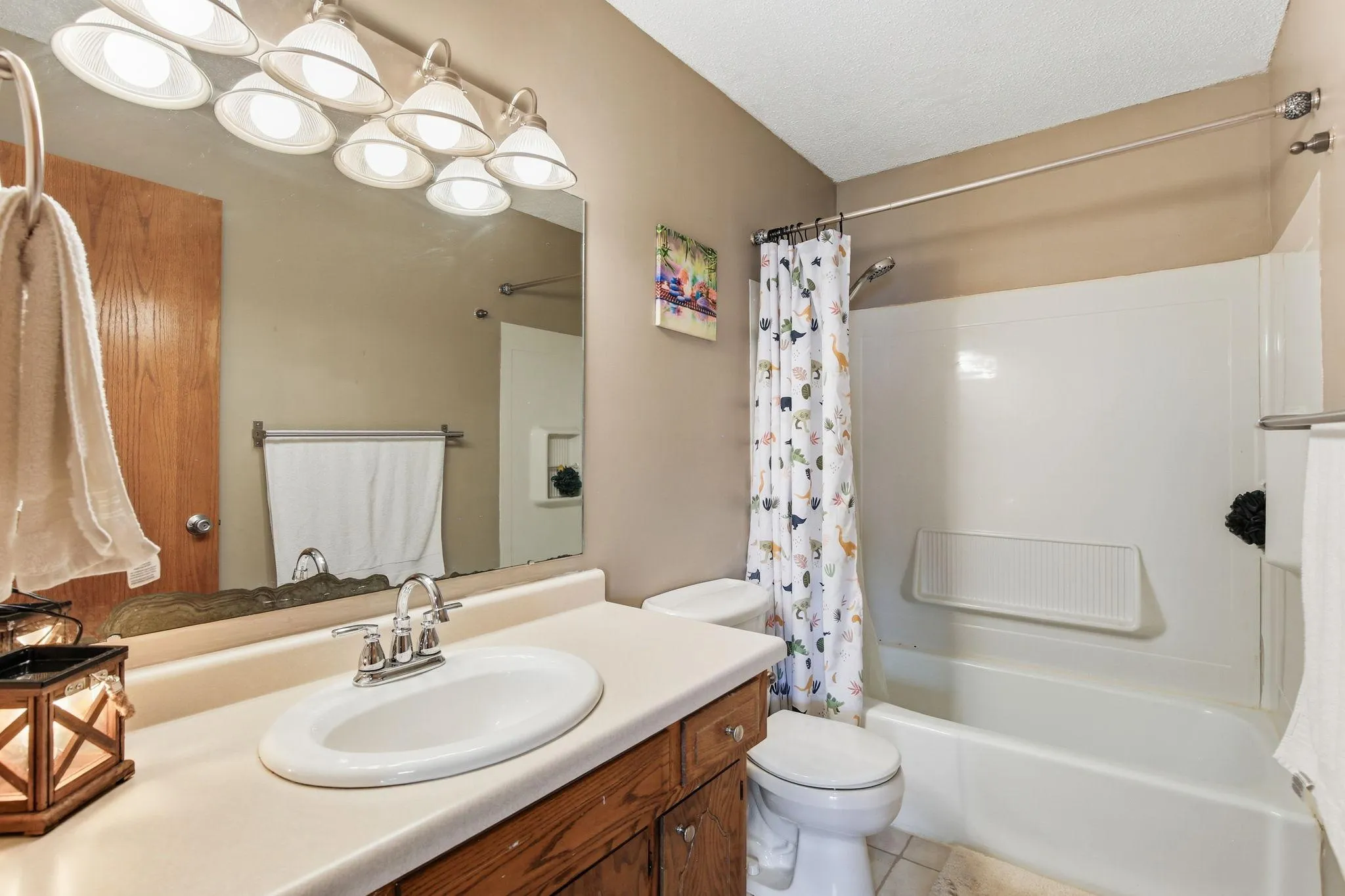 Photo 19 of 17627 Ionia Court