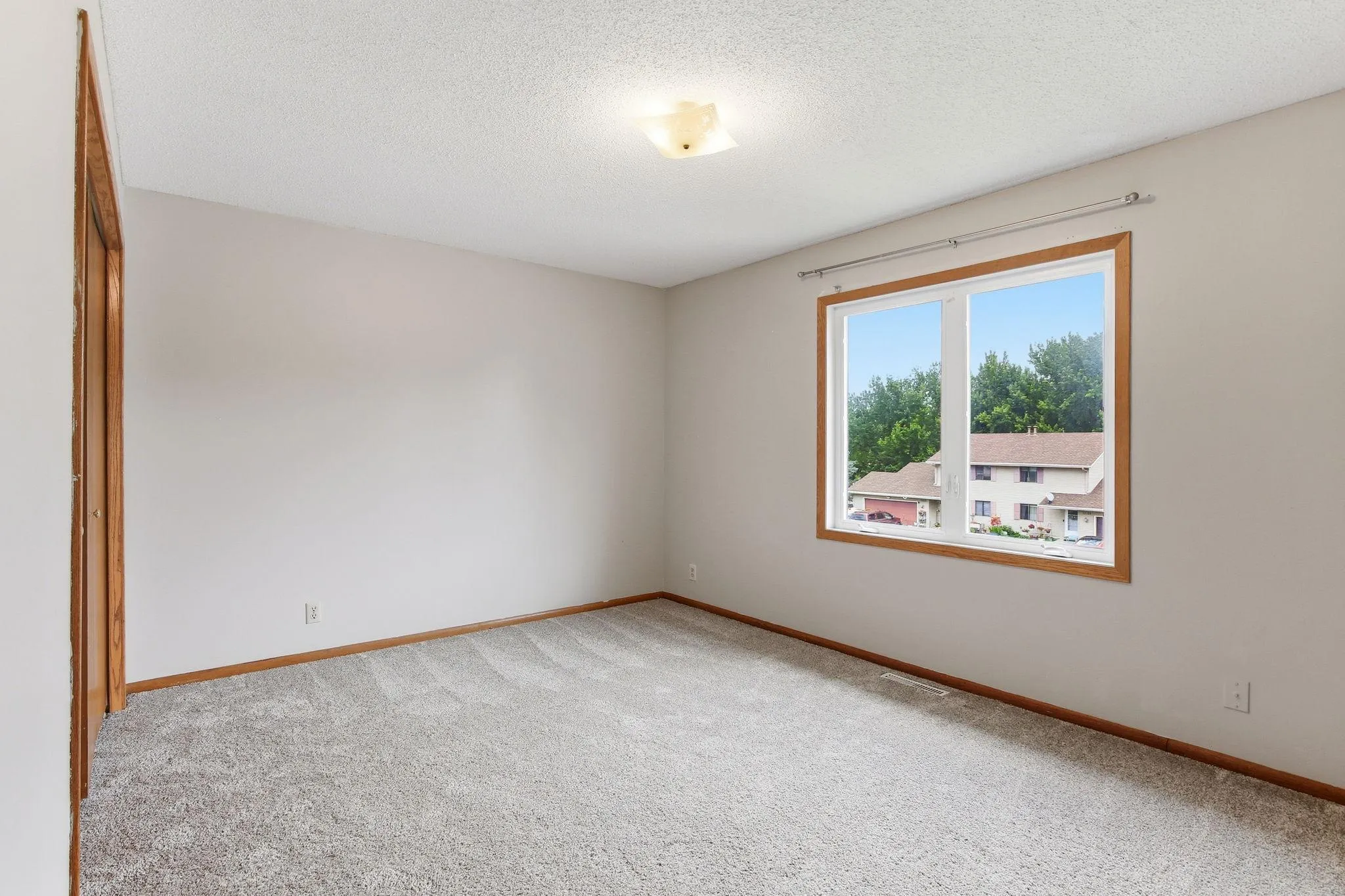 Photo 15 of 17627 Ionia Court