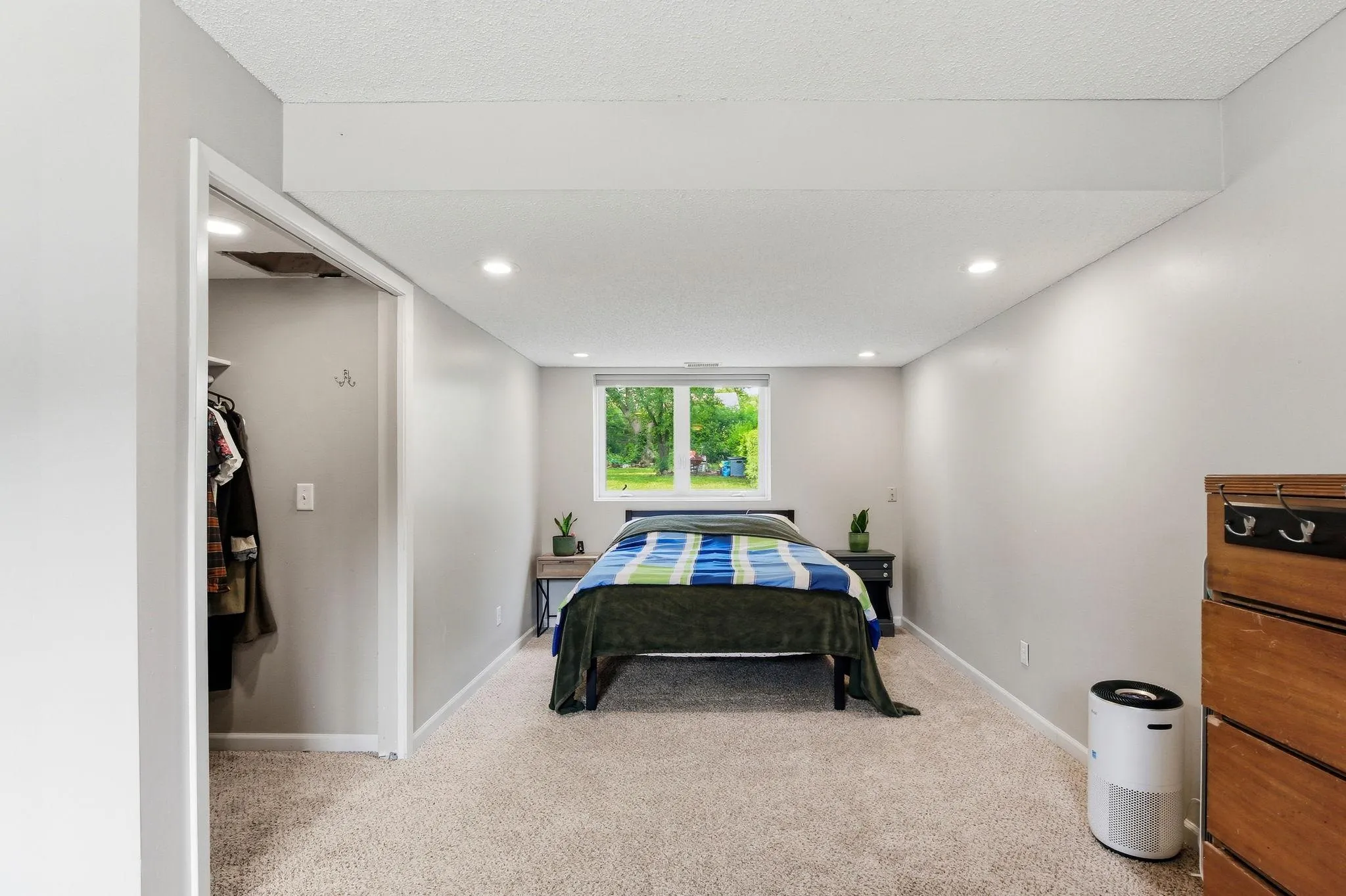 Photo 25 of 17627 Ionia Court