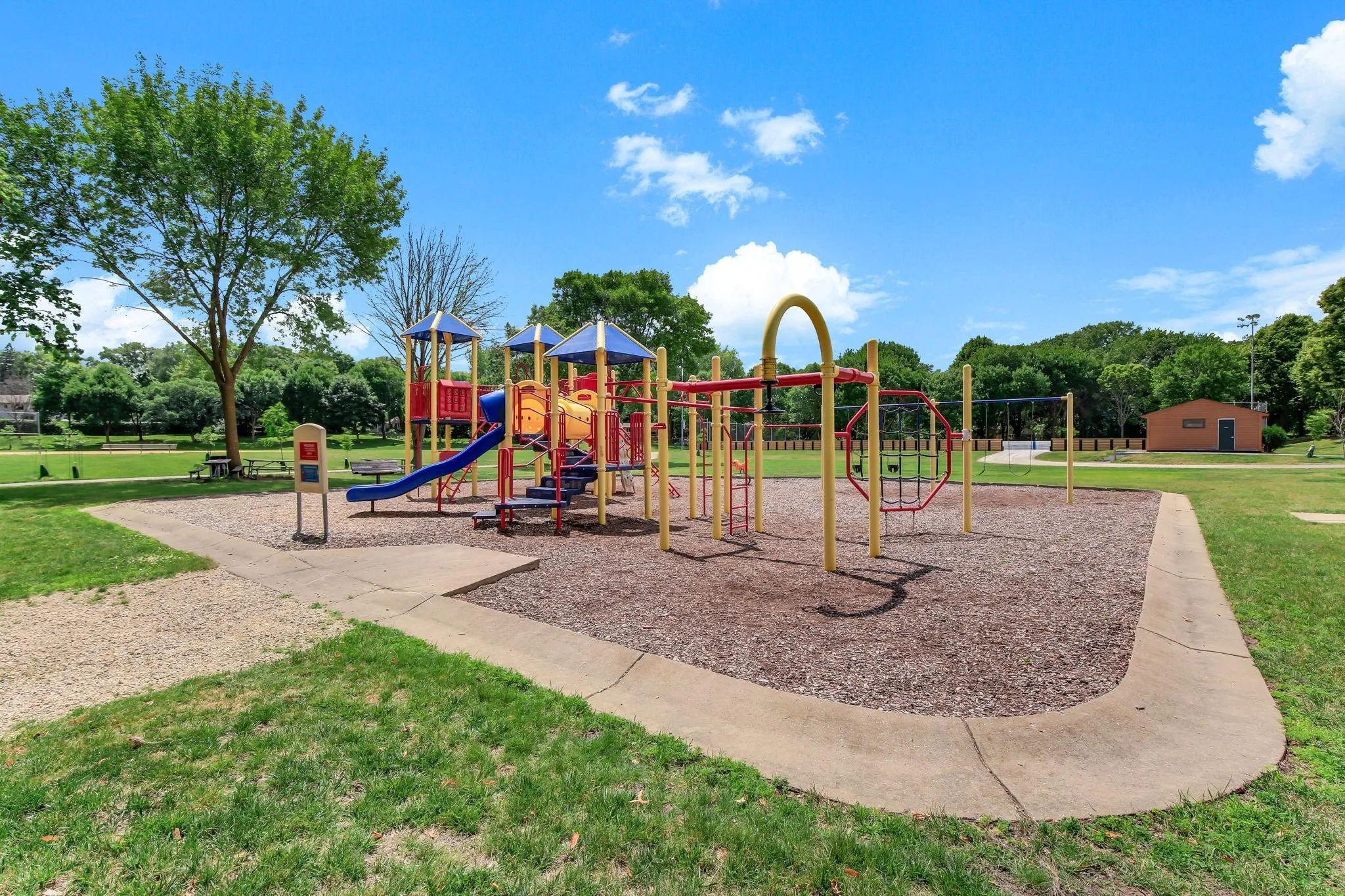 Photo 35 of 17627 Ionia Court