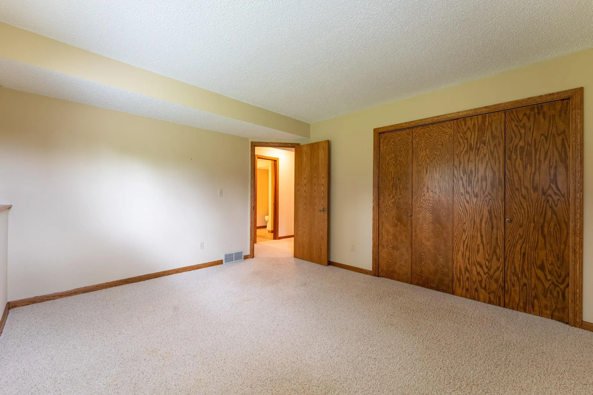 Photo 47 of 10829 160th E Street