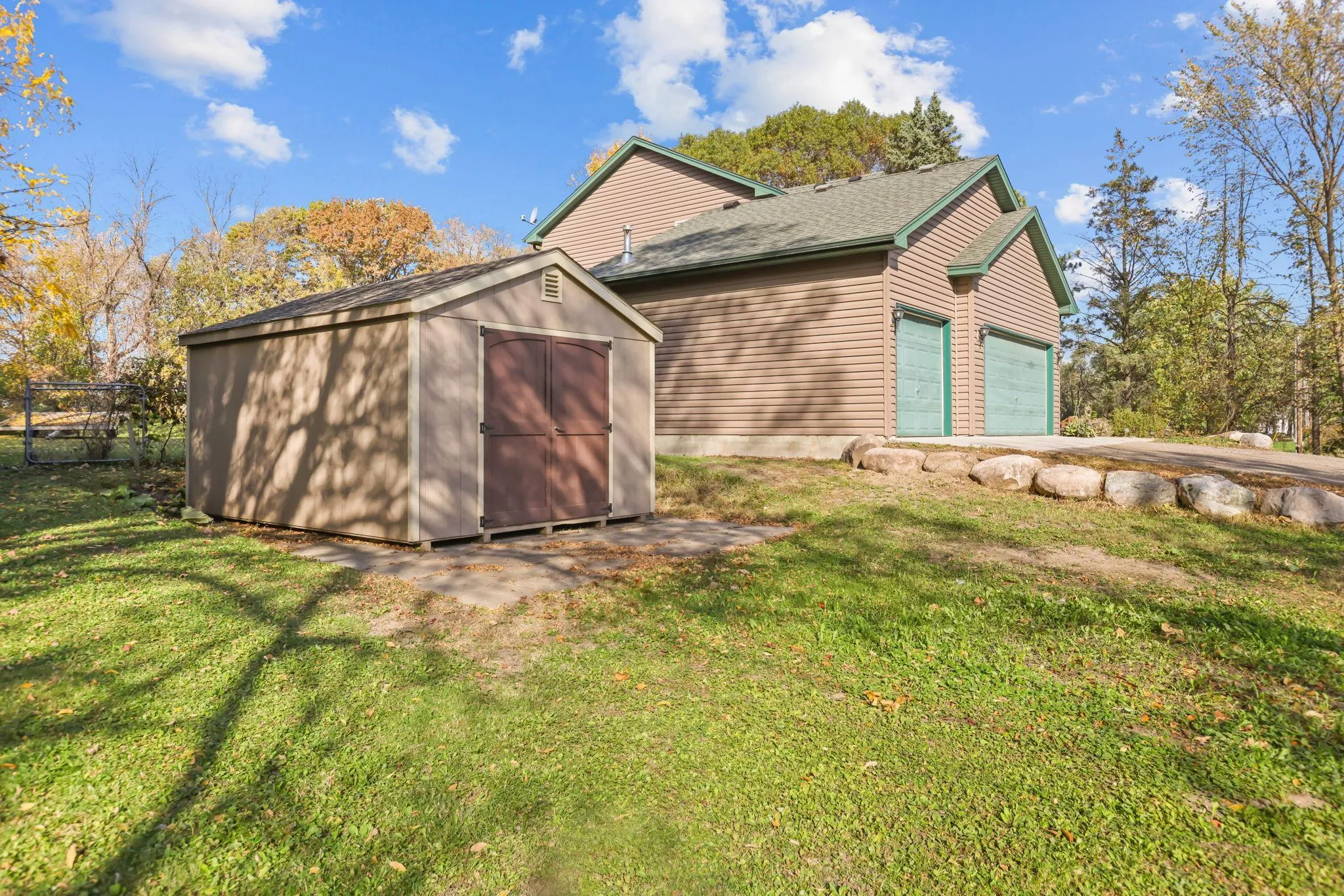 Photo 7 of 8043 Needham Ne Avenue