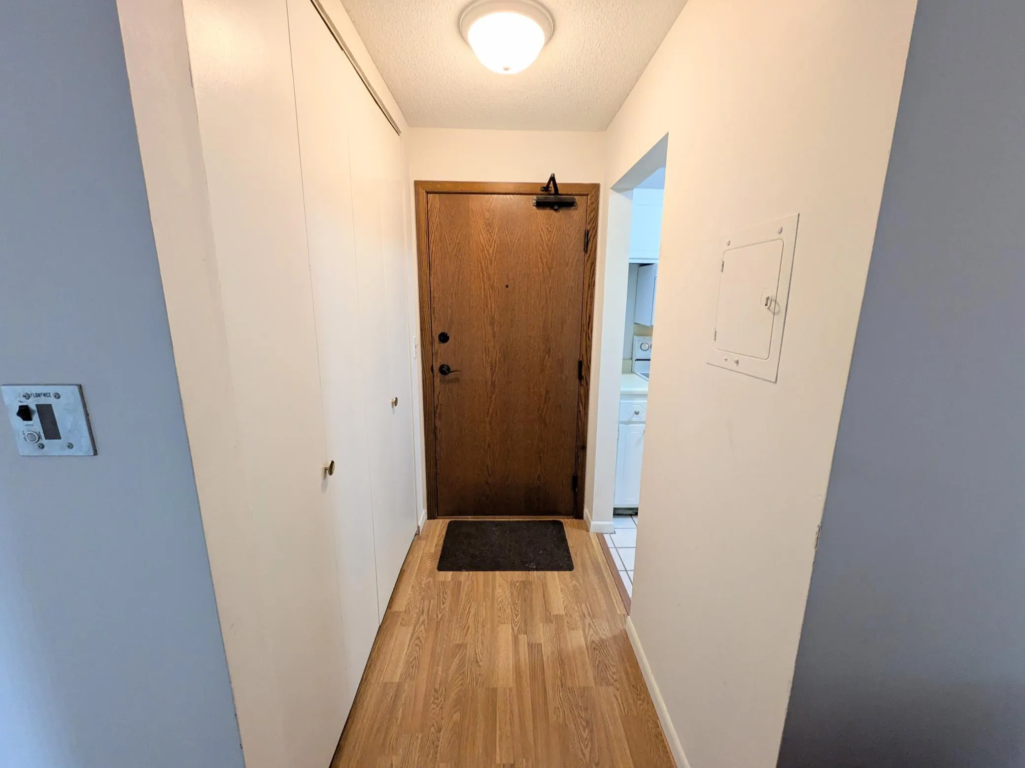 Photo 5 of 4387 Wilshire Boulevard Unit 106