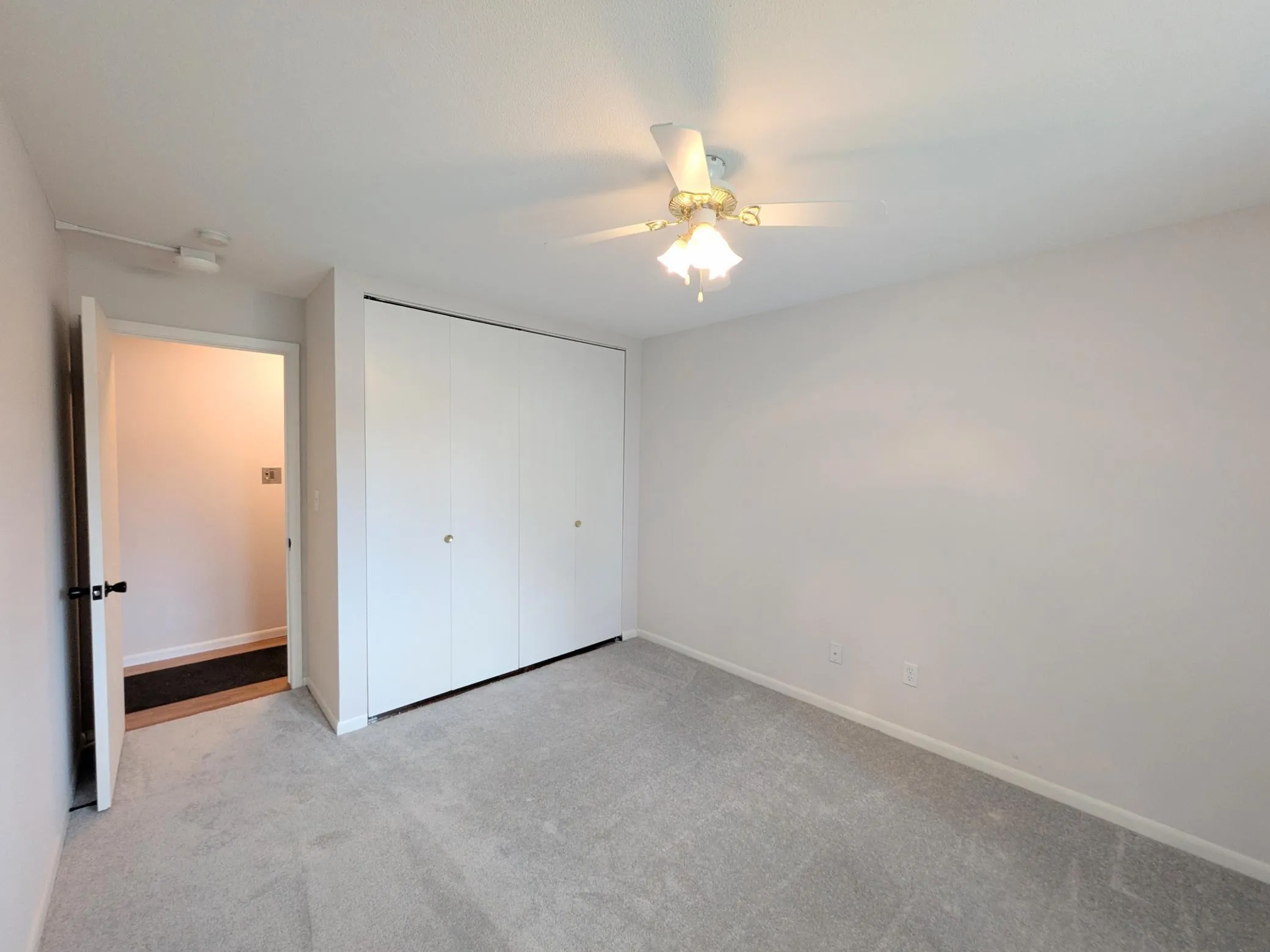 Photo 20 of 4387 Wilshire Boulevard Unit 106