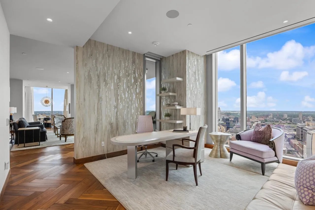 Photo 13 of 255 Hennepin Avenue Unit 3402