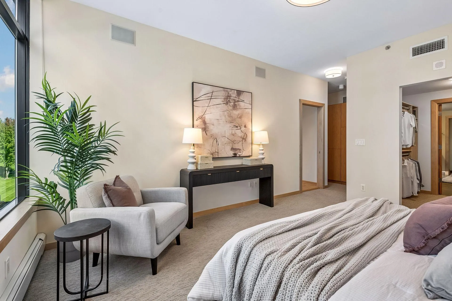 Photo 17 of 215 10th S Avenue Unit 313