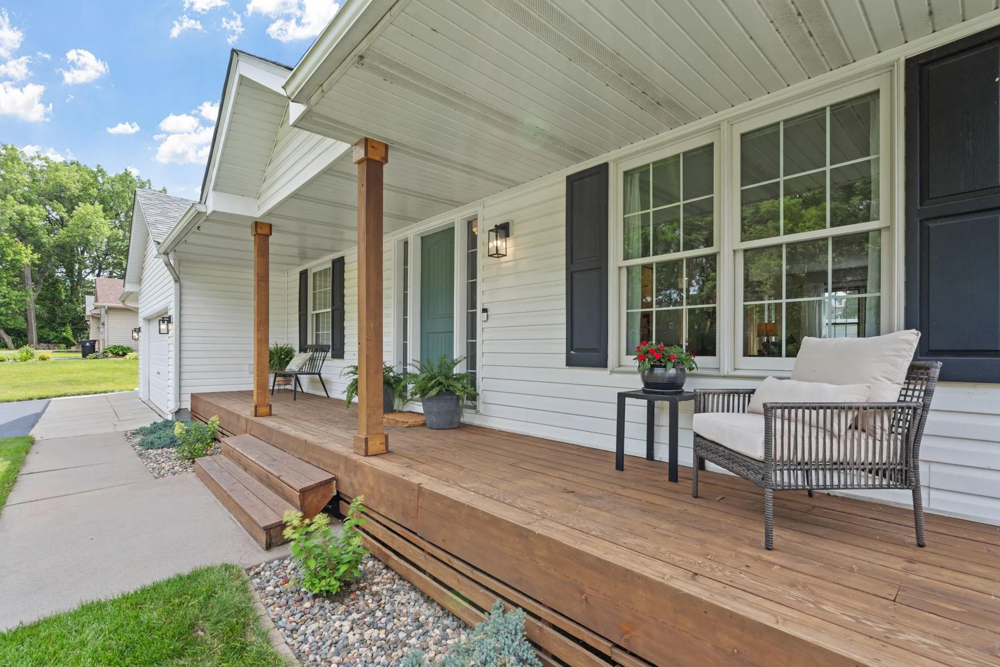 Photo 6 of 2551 Cypress Street