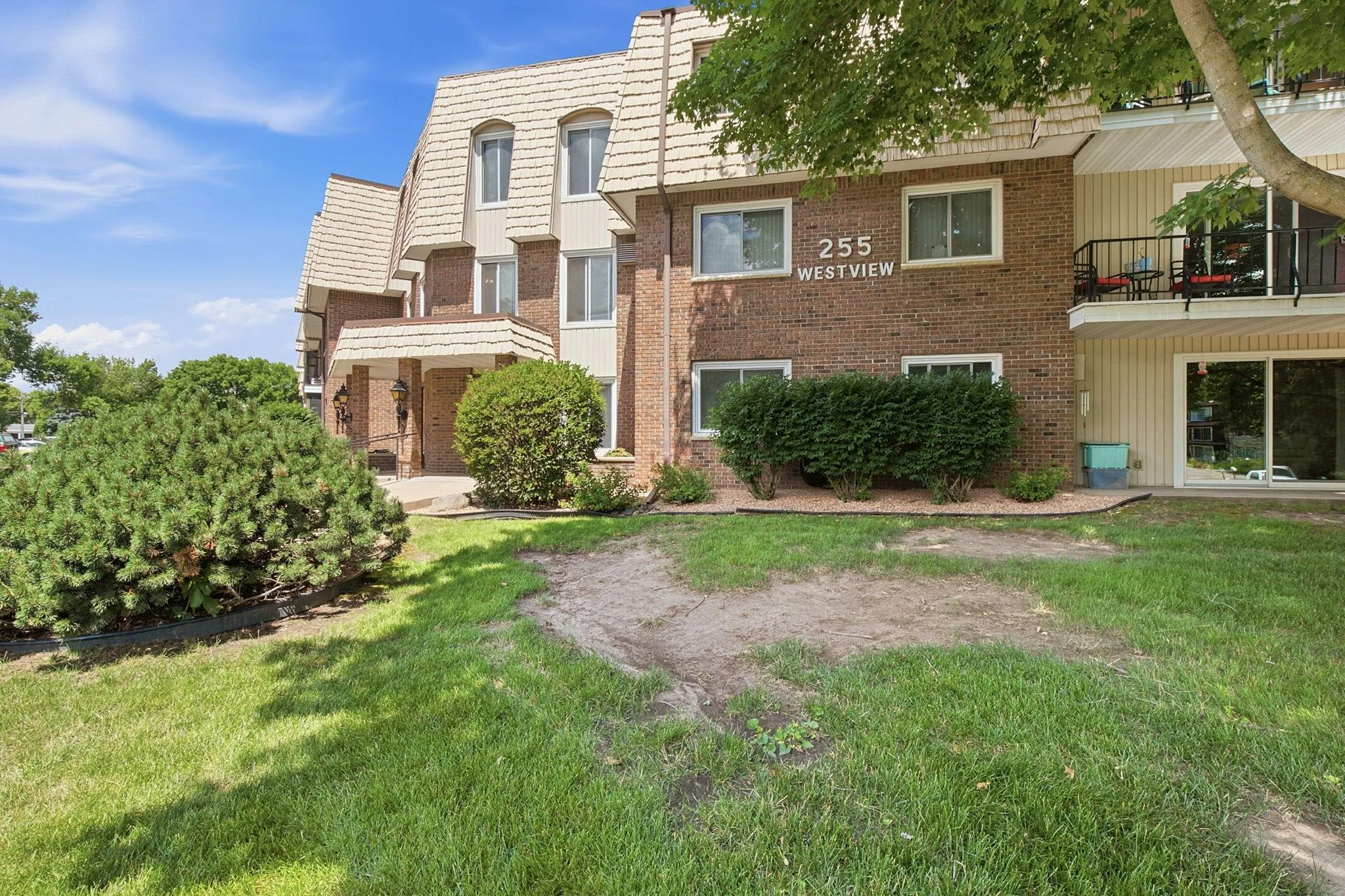Photo 38 of 255 Westview Drive Unit 308