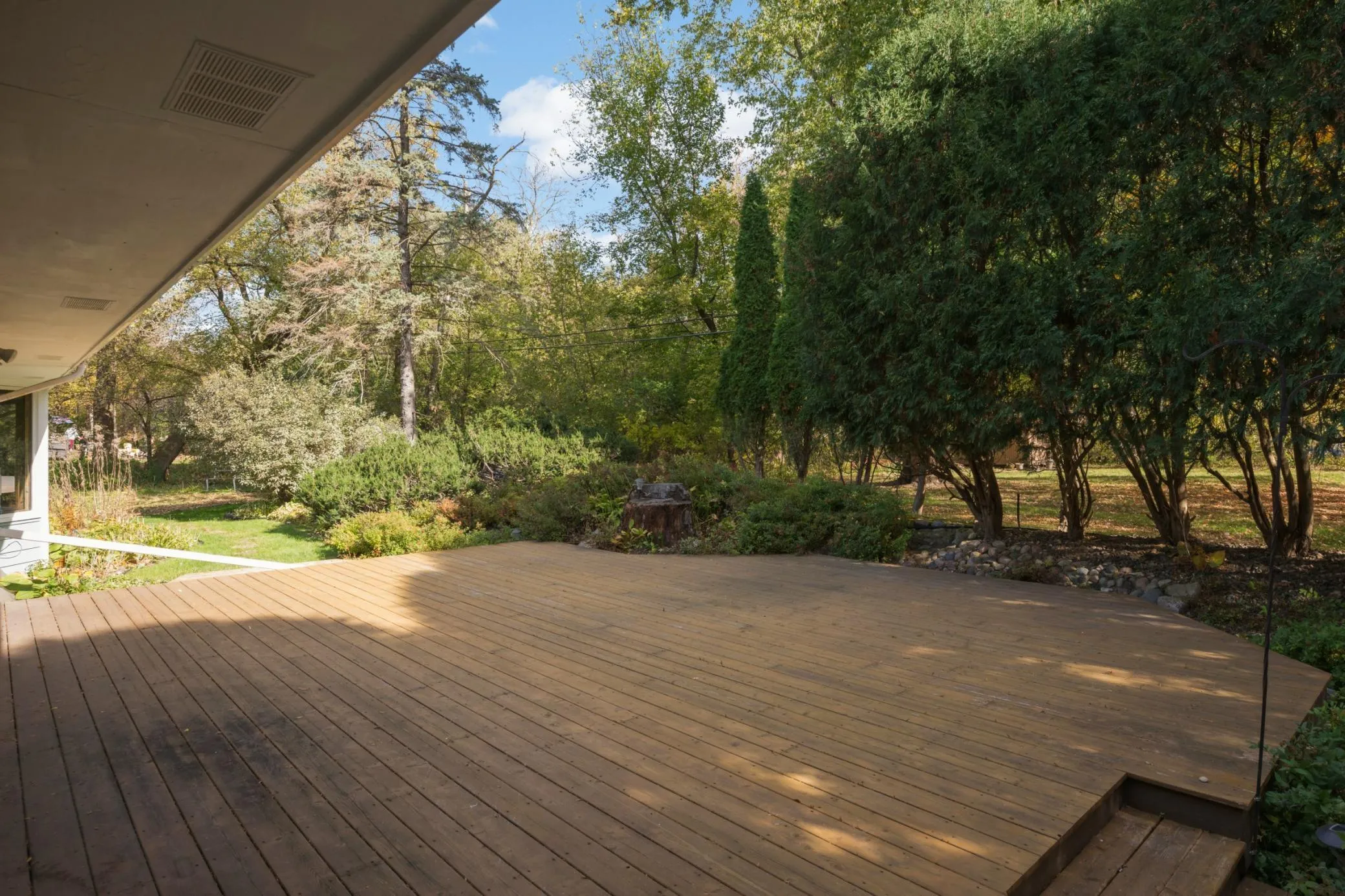 Photo 31 of 300 Kenmar Circle