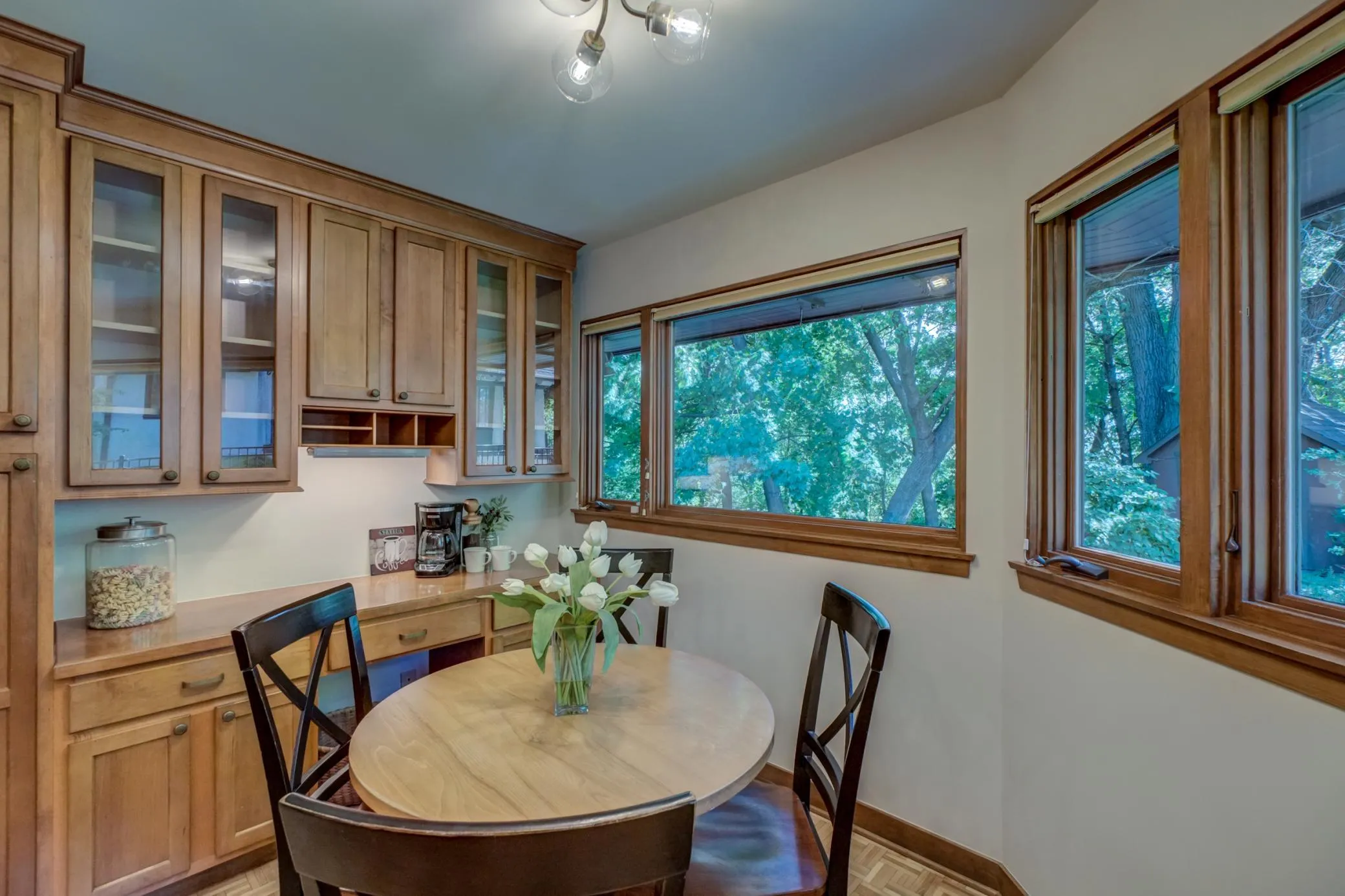 Photo 11 of 690 Linwood Avenue