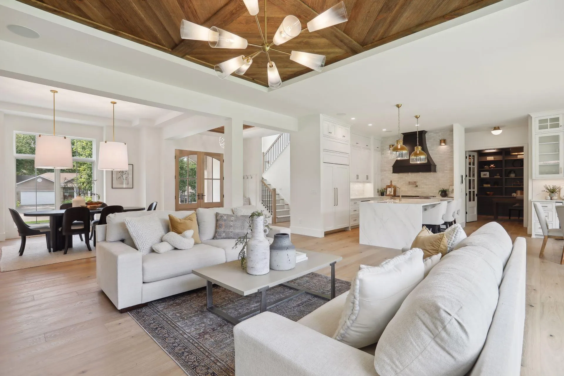 Photo 9 of 10 Sunny Side Ln