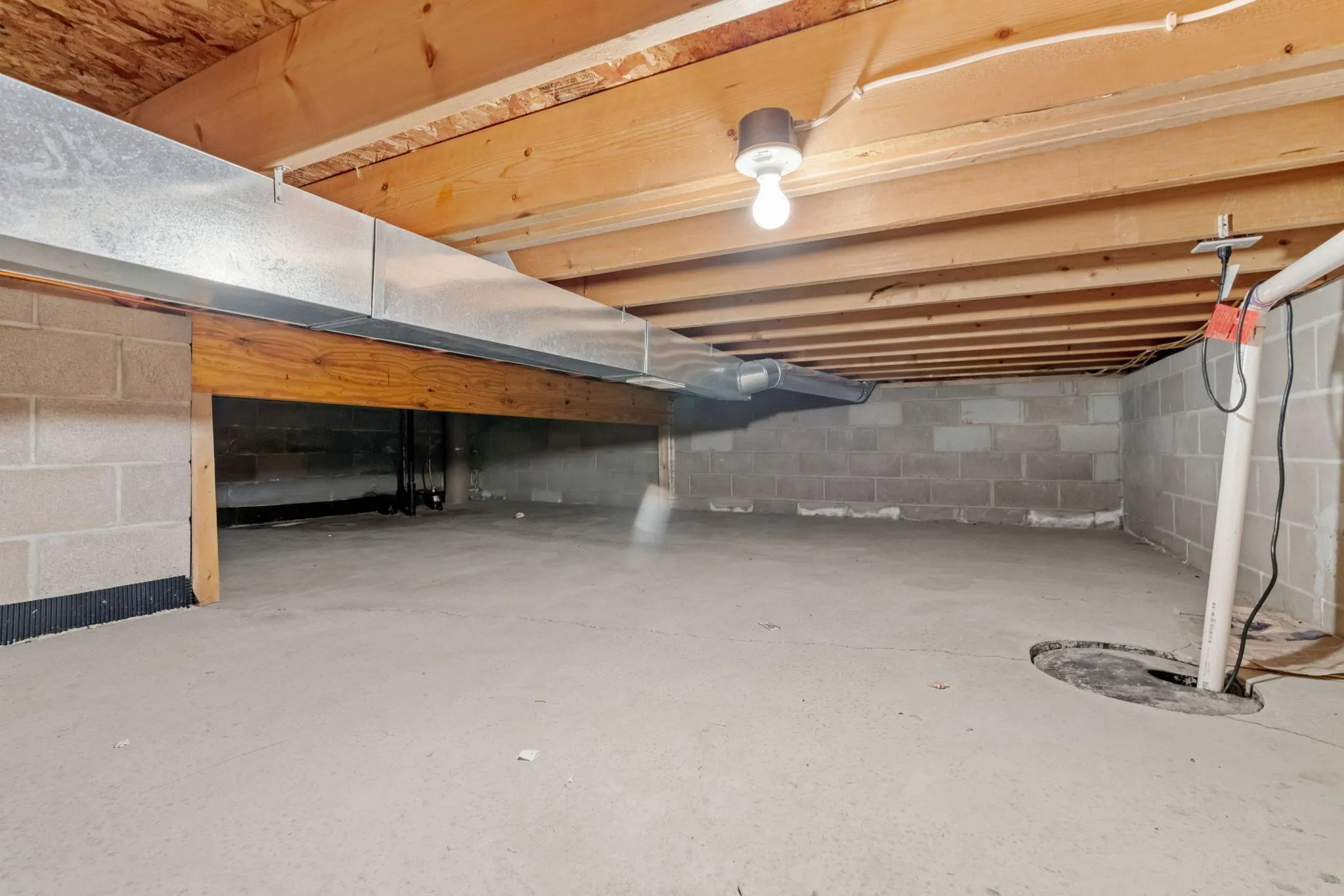 Photo 21 of 1585 Chartreux Avenue
