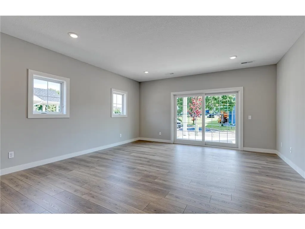 Photo 17 of 22294 Lilac Way