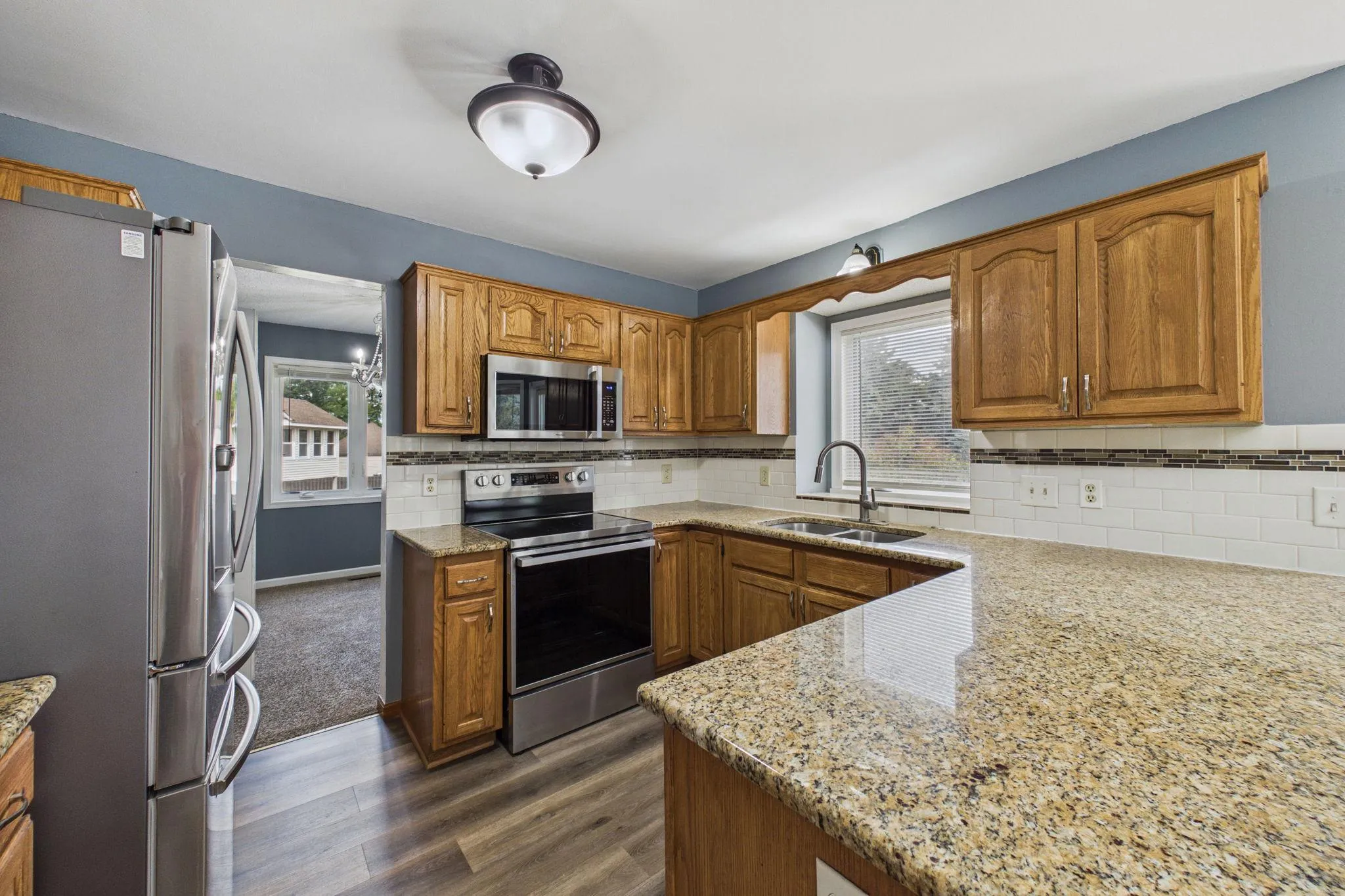 Photo 7 of 9120 Barrington Terrace