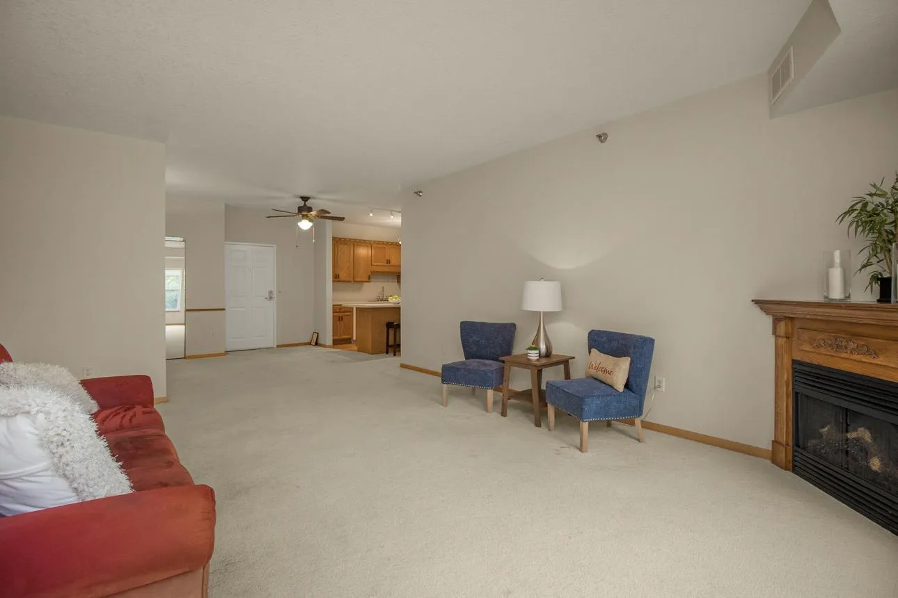 Photo 6 of 1341 Lake W Drive Unit B113