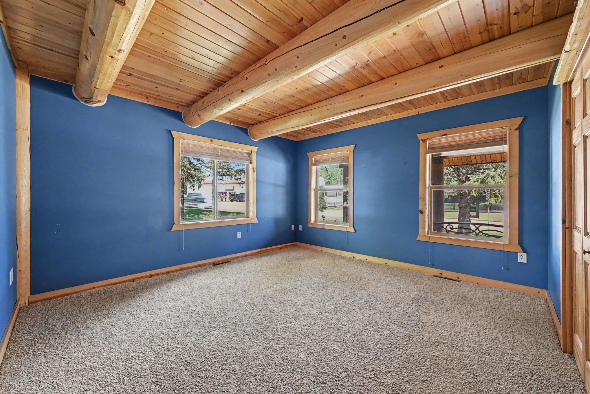 Photo 16 of 1030 Lokhorst Street
