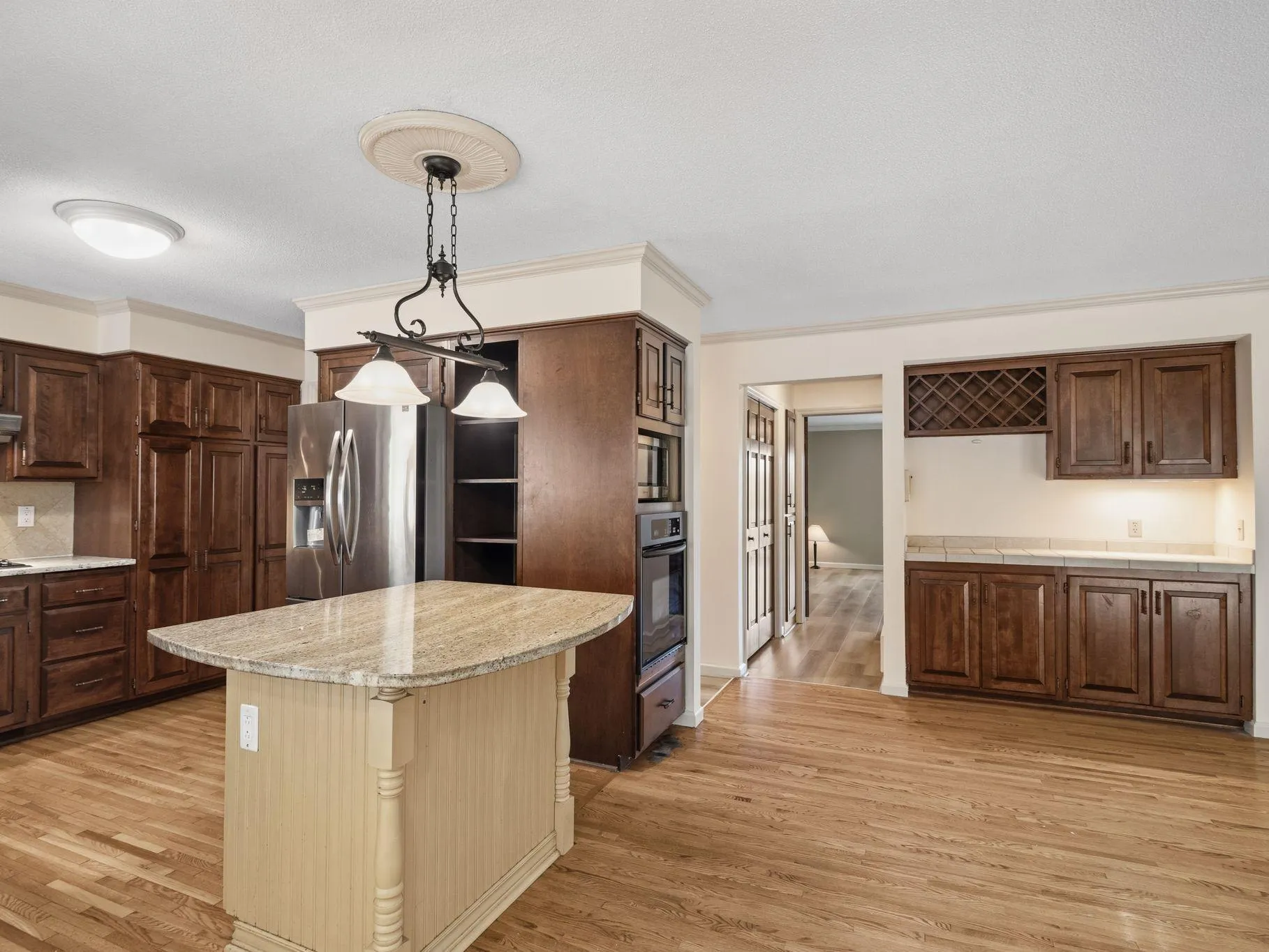 Photo 5 of 7735 Tanglewood Court