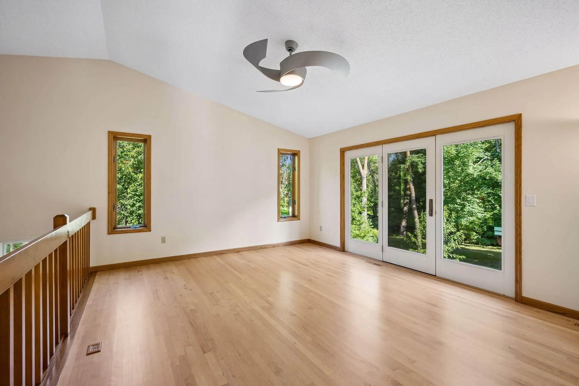 Photo 26 of 23120 Garrison Road