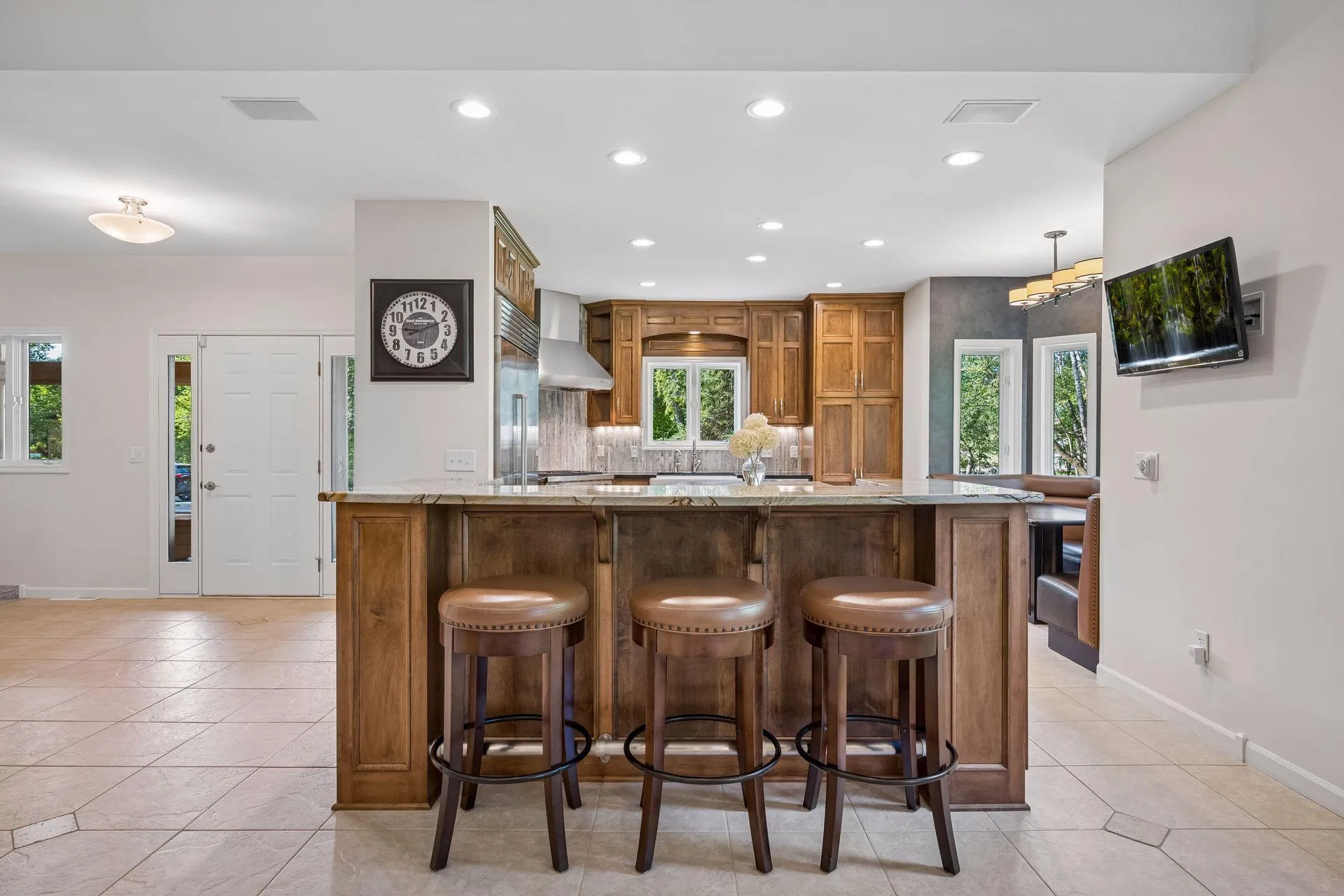 Photo 18 of 23120 Garrison Road
