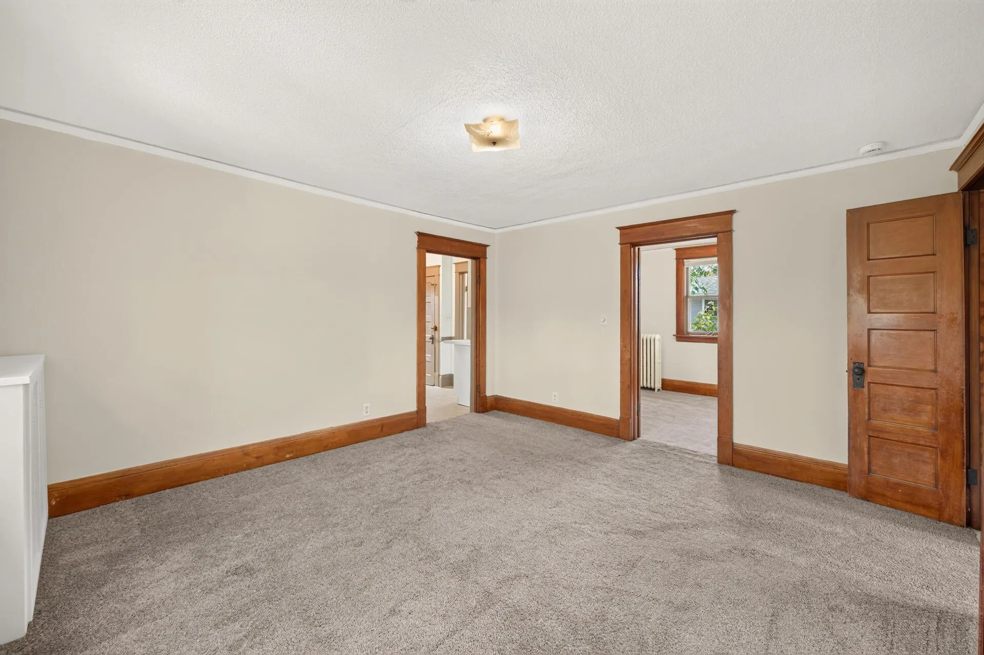 Photo 17 of 864 Case Avenue
