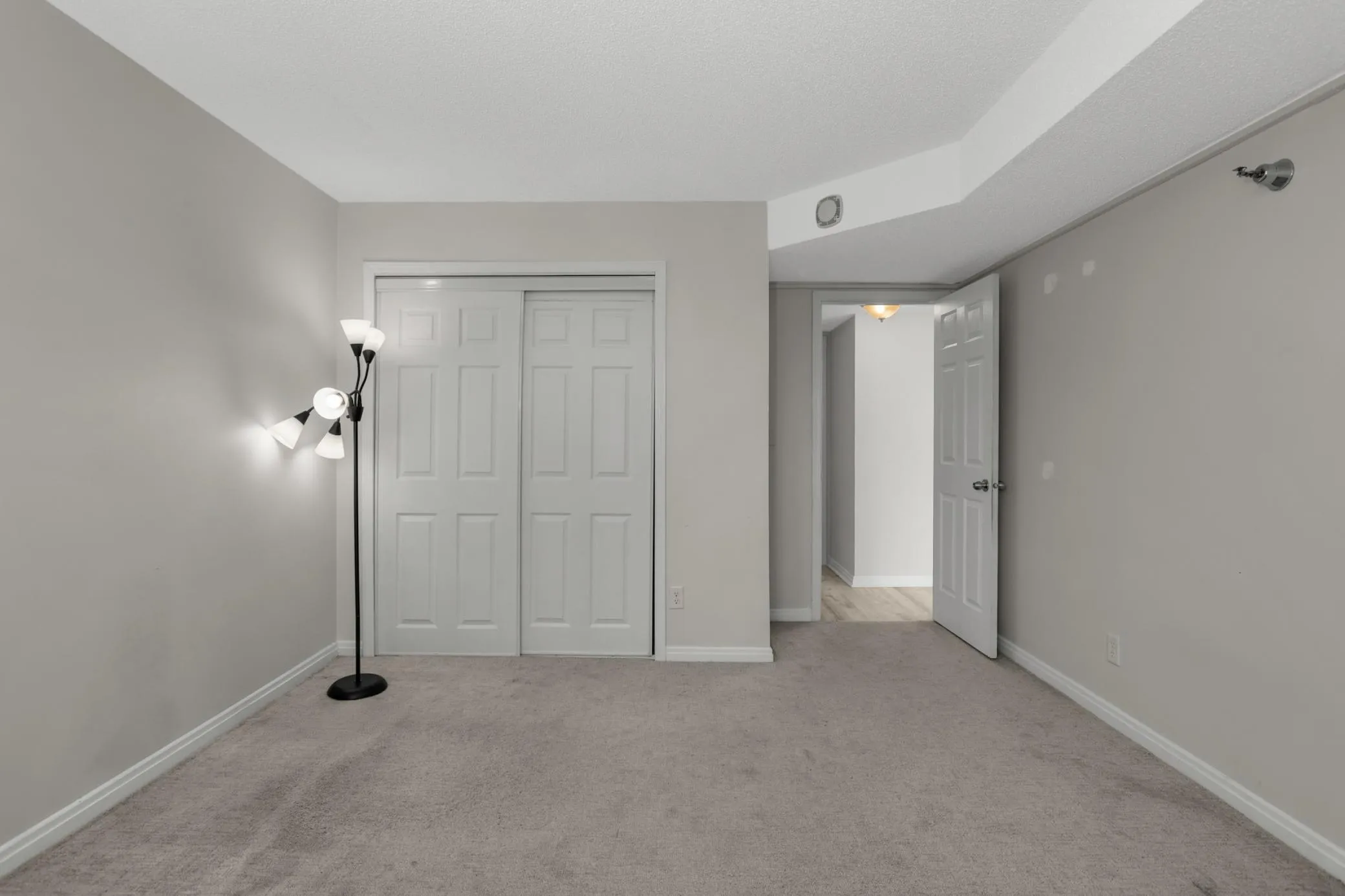 Photo 18 of 66 9th E Street Unit 1305
